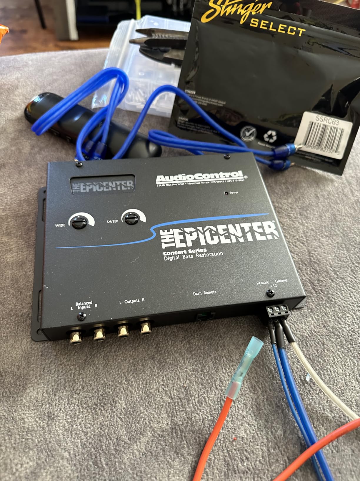 AudioControl THE EPICENTER Concert Series Digital Bass Restoration Processor, Car Audio Bass Booster Enhancer with Included Dash Mount Wired Remote Control Knob, ParaBASS, Subsonic Filter (Black) customer photo 2