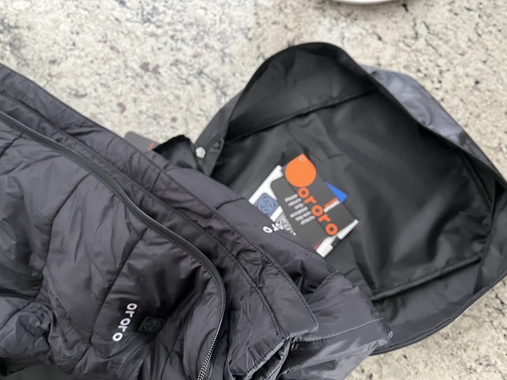 ORORO Men's Heated Vest Lightweight 4-Zone USB-C Battery Heated Puffer Vest customer photo 2
