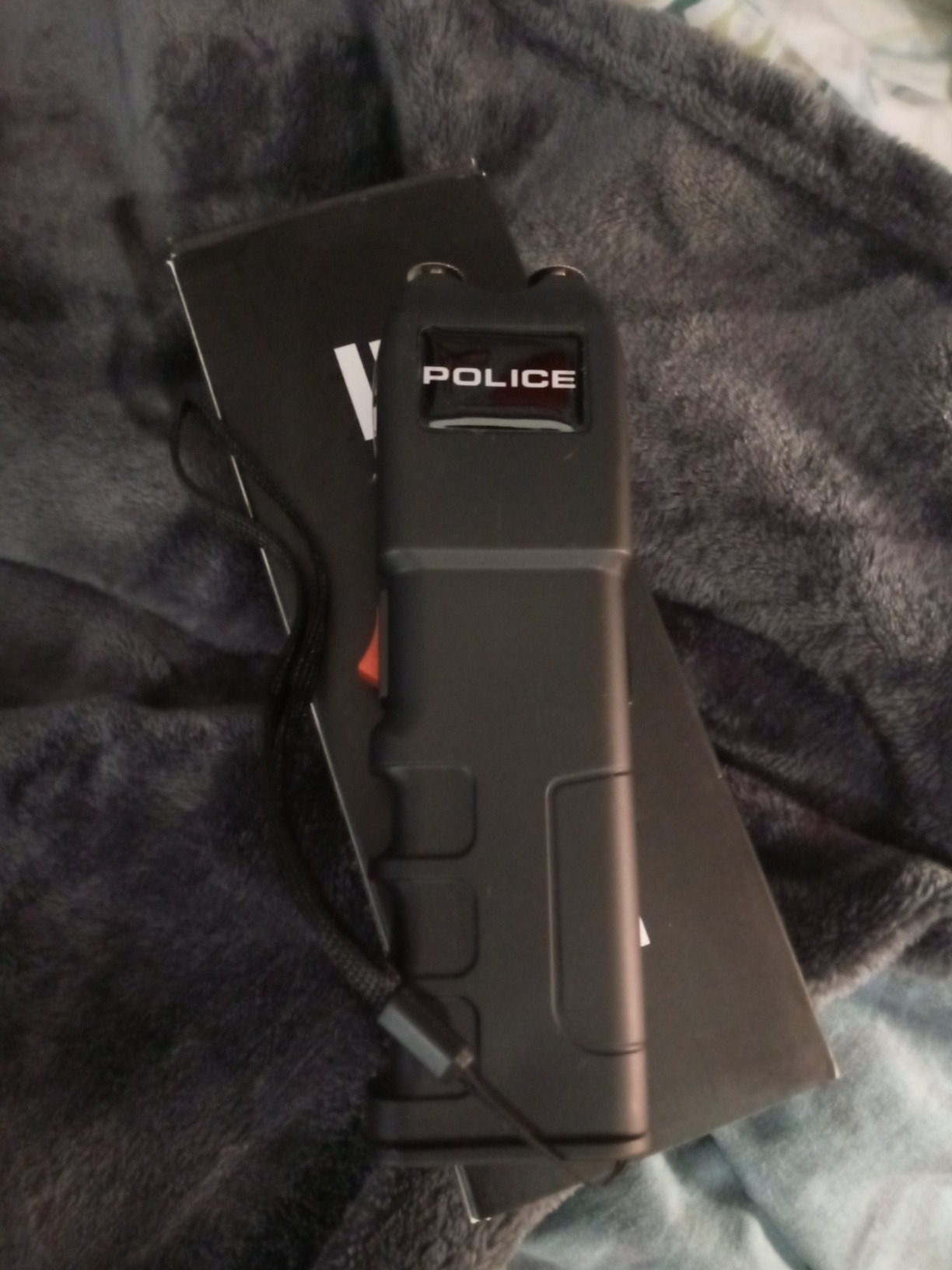 POLICE Stun Gun for Self Defense 928 - High Voltage Rechargeable with LED Flashlight, Compact & Heavy Duty, Personal Security for Women & Men - Black customer photo 1