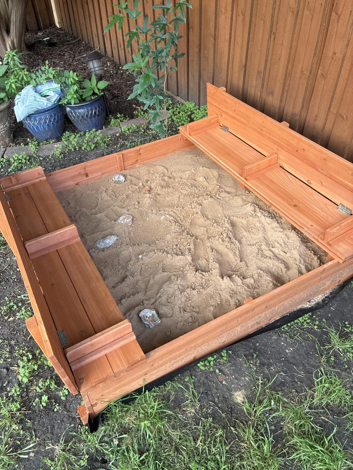 Best Choice Products Large Outdoor Wooden Sand Box for Kids, Sandbox with Cover, Bench Seats Support up to 220 lbs, Bottom Liner for Drainage, Cedar Wood - Brown customer photo 2