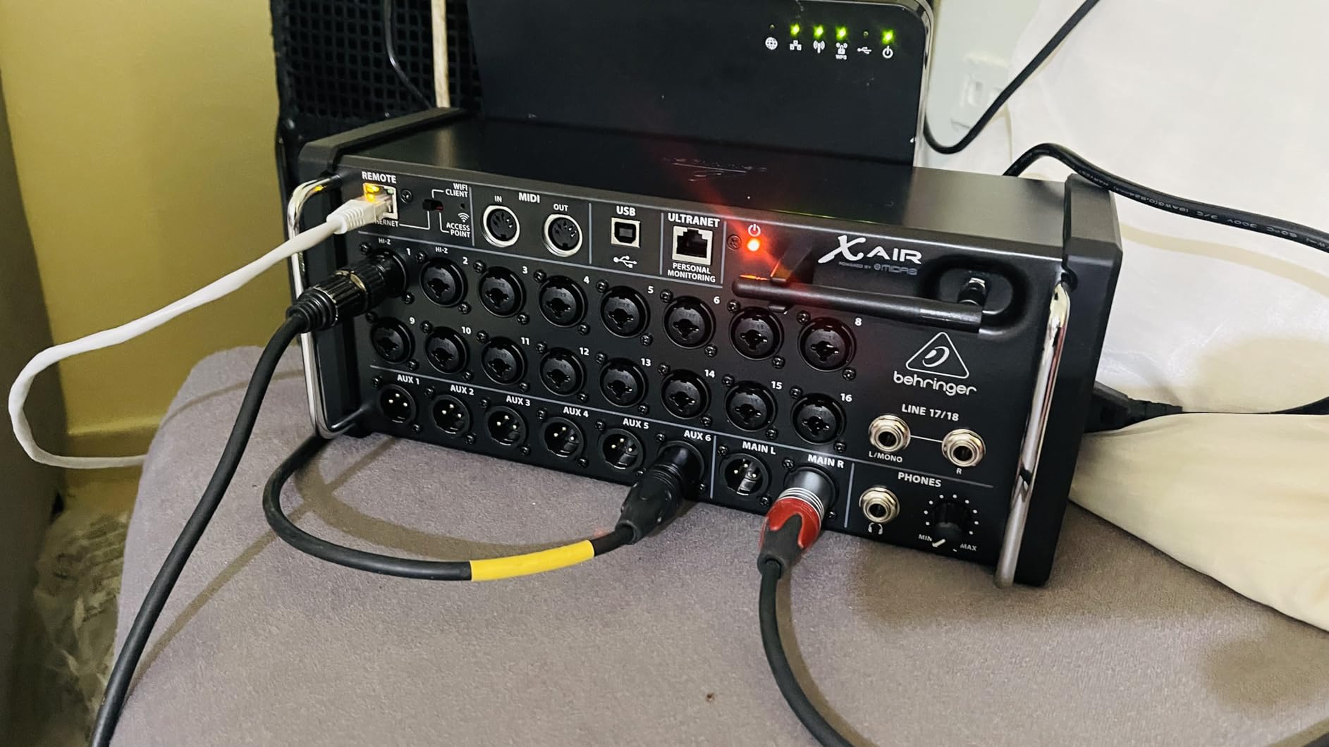 Behringer X AIR XR18 18-Channel, 12-Bus Digital Mixer for iPad/Android Tablets with 16 Programmable Midas Preamps, Integrated Wifi Module customer photo 2