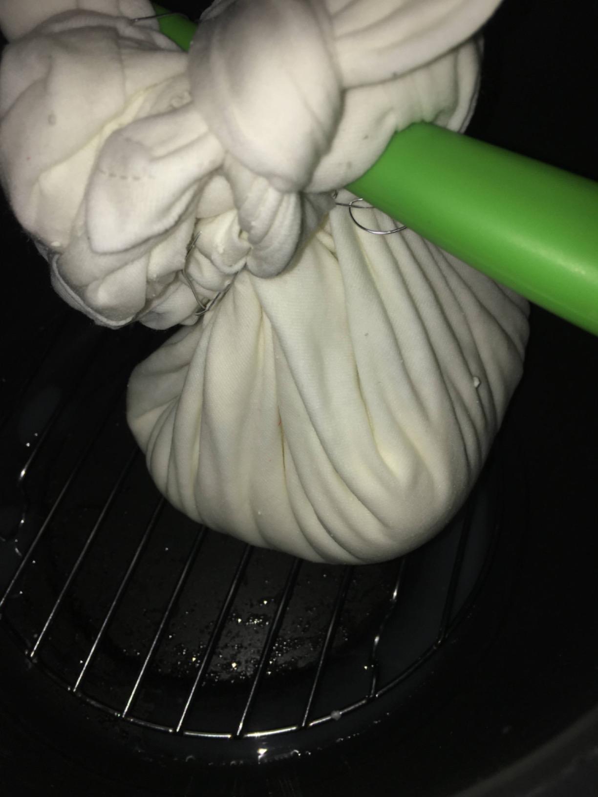 Ultimate Cheese Making Kit - Food Network's Best Overall Kit - Make Mozzarella, Feta, Cheddar, Halloumi, Ricotta, Chevre & More - Non-GMO, Made in USA customer photo 2