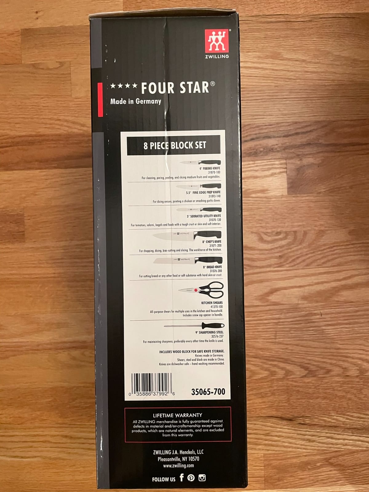 Four Star Anniversary 8-pc Knife Block Set customer photo 1