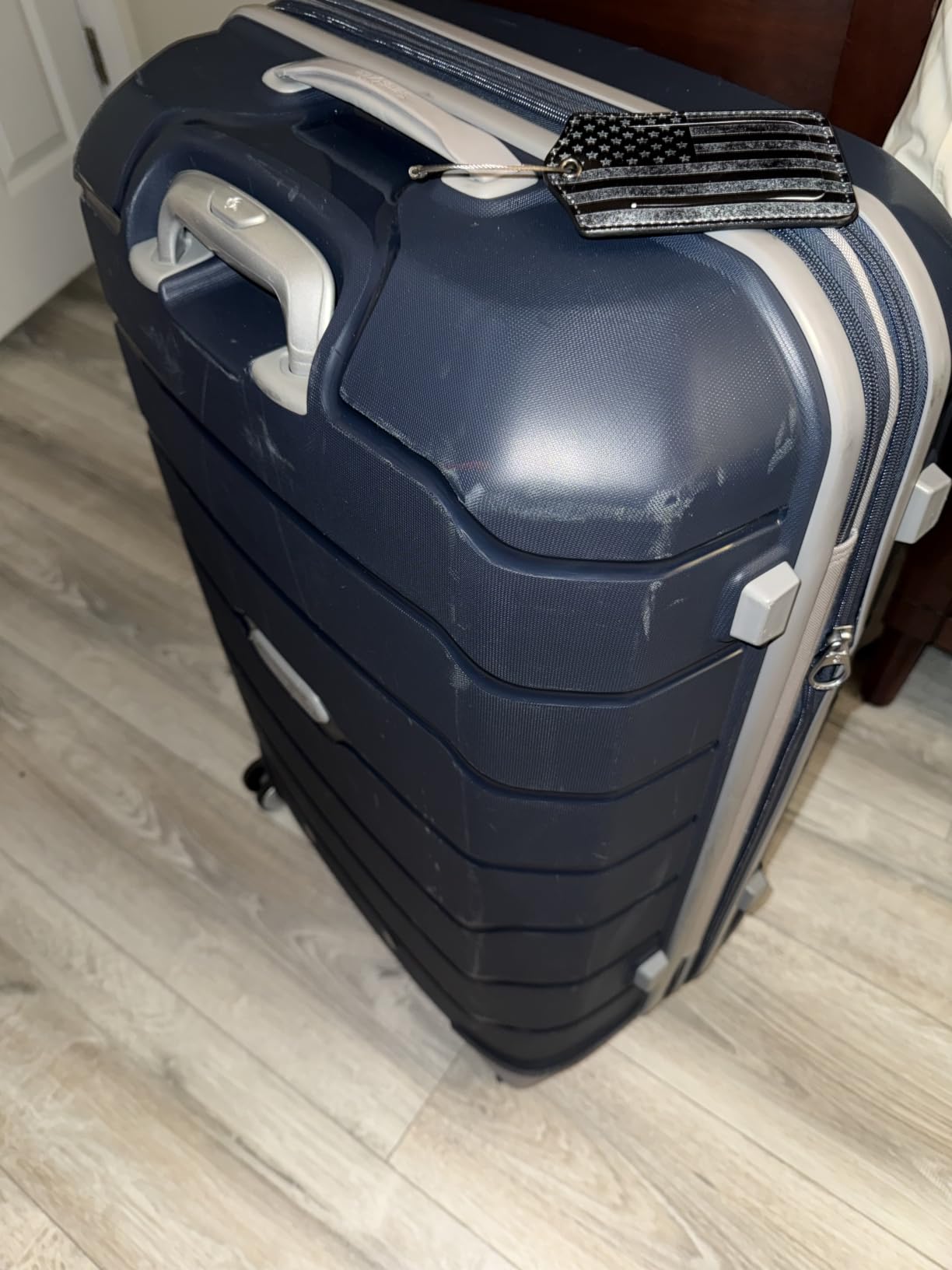 Samsonite Freeform Large Checked Luggage with Dual 360° Spinner Wheels - TSA Lock, Airline-Approved - Lightweight Durable Polypropylene Expandable Hardshell - Black customer photo 2