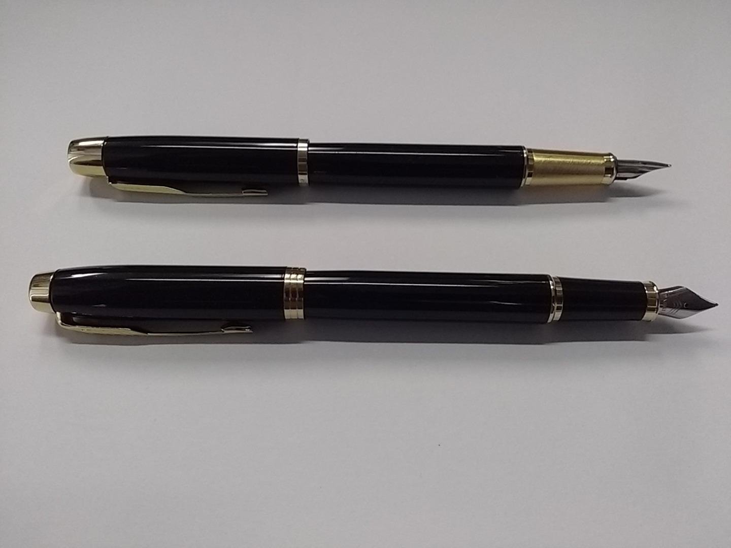 Parker IM Fountain Pen, Black Lacquer with Gold Trim, Fine Nib - Includes Blue Ink Refill and Elegant Gift Box customer photo 2