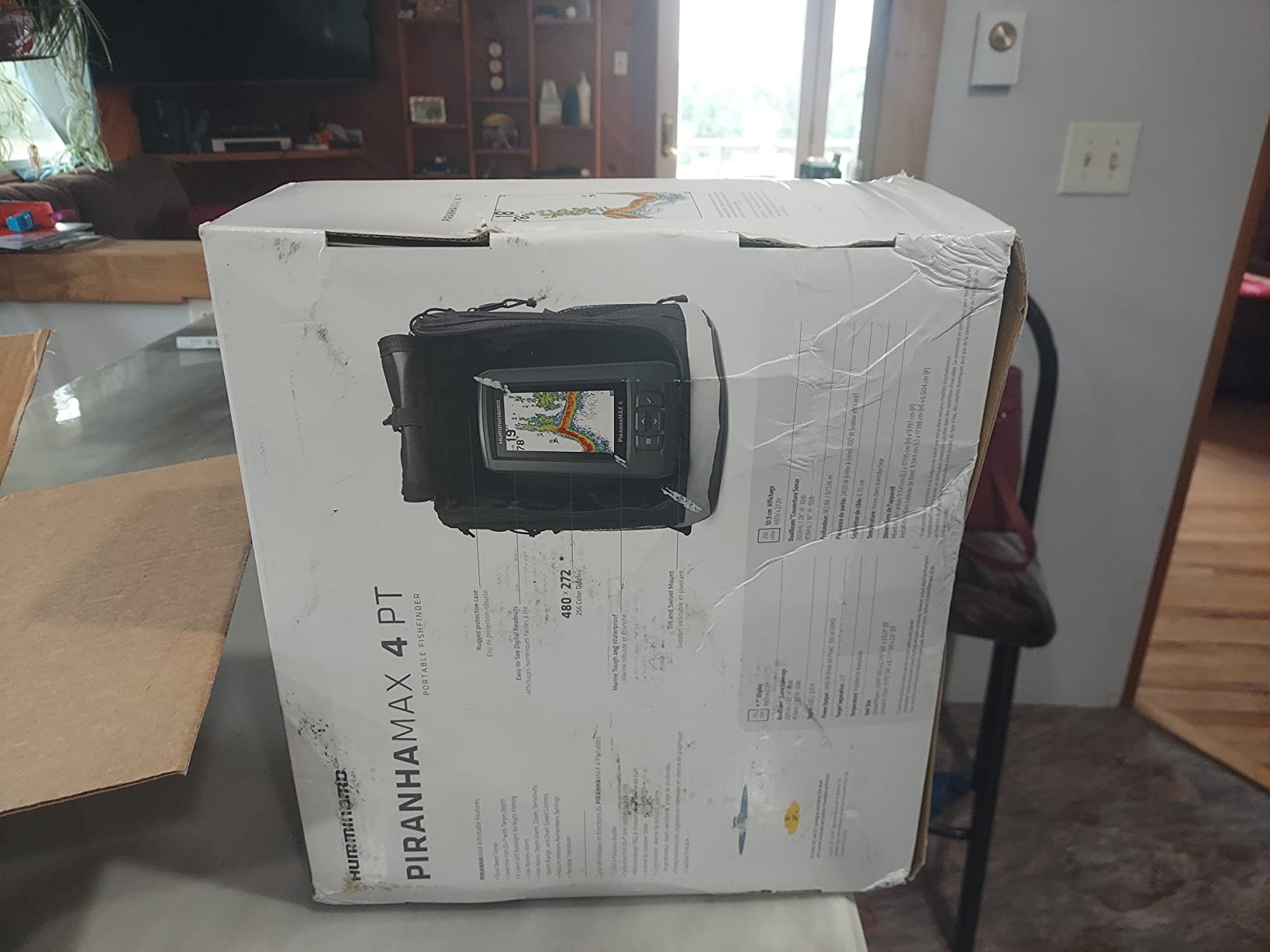 Humminbird PiranhaMAX 4 Fish Finder with Transducer, Dual Beam Sonar, Portable Carrying Case customer photo 1