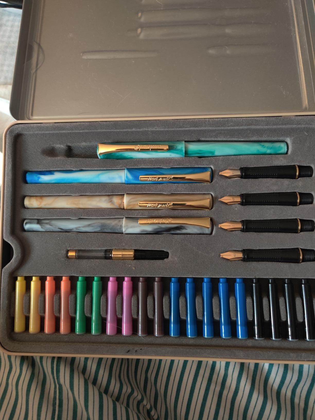 Mont Marte Calligraphy Set, 32 Piece. Includes Calligraphy Pens, Calligraphy Nibs, Ink Cartridges, Introduction Booklet and Exercise Booklet, Packaging May Vary customer photo 1
