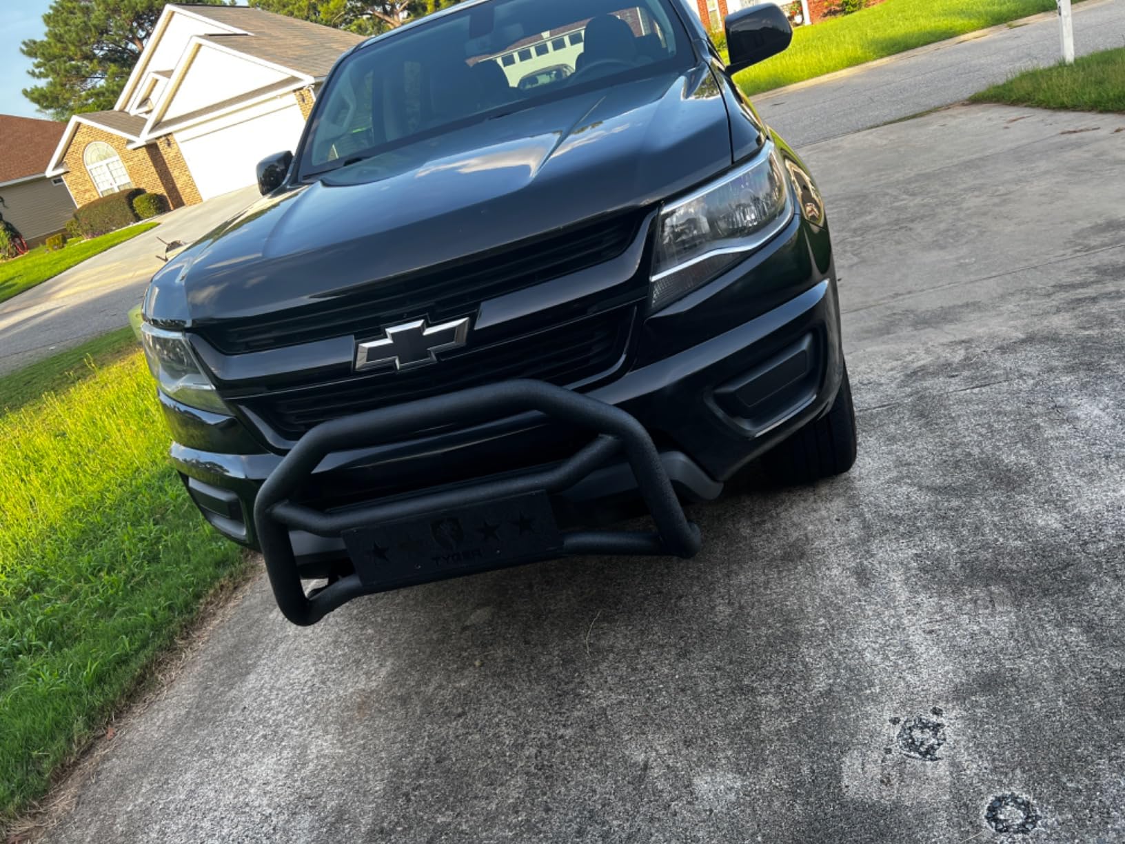 Tyger Auto TG-GD6C60148 Front Bumper Guard Compatible with 2015-2022 Chevy Colorado/GMC Canyon | Textured Black | Light Mount | Bull Bar customer photo 1