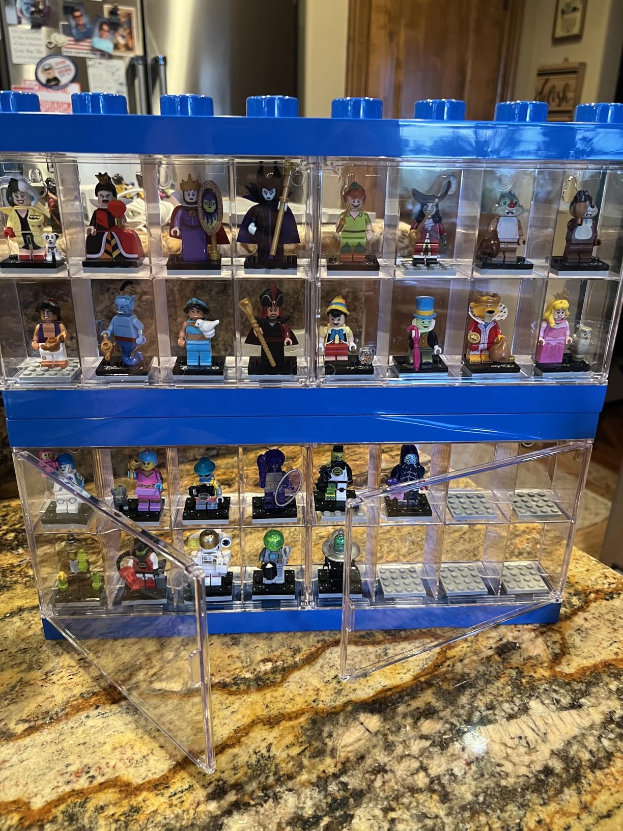 Room Copenhagen LEGO Minifigure Display Case (Large 3 Pack Black) customer photo 1