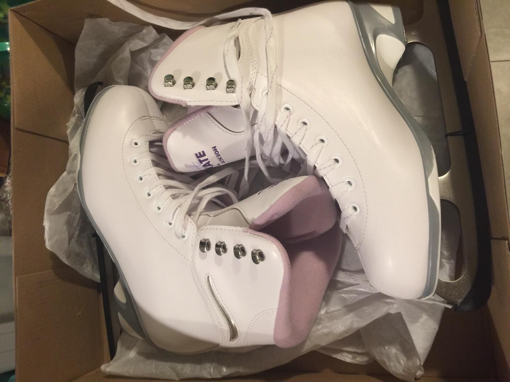 Jackson Figure Ice Skates JS180 / JS181 / JS184 - for Women and Girls | Comfortable Figure Skates for Ice Skating & Recreational Figure Skating, Ice Skates for Kids/Toddler Ice Skates-Medium Width customer photo 2
