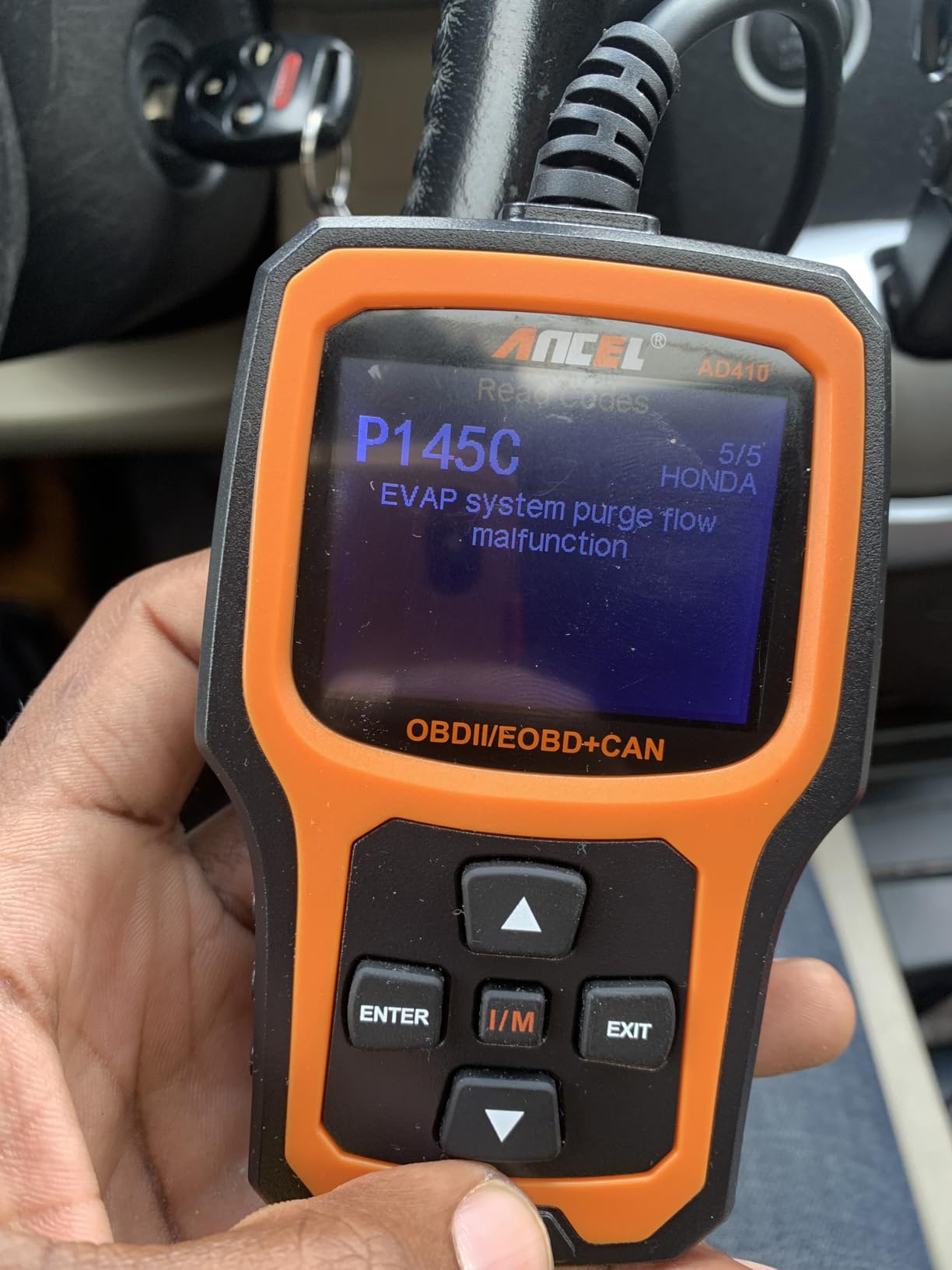 ANCEL AD410 Enhanced OBD2 Scanner, Vehicle Code Reader for Check Engine Light, Automotive OBD II Scanner Fault Diagnosis, OBDII Scan Tool for All OBDII Cars 1996+, Black/Yellow customer photo 2