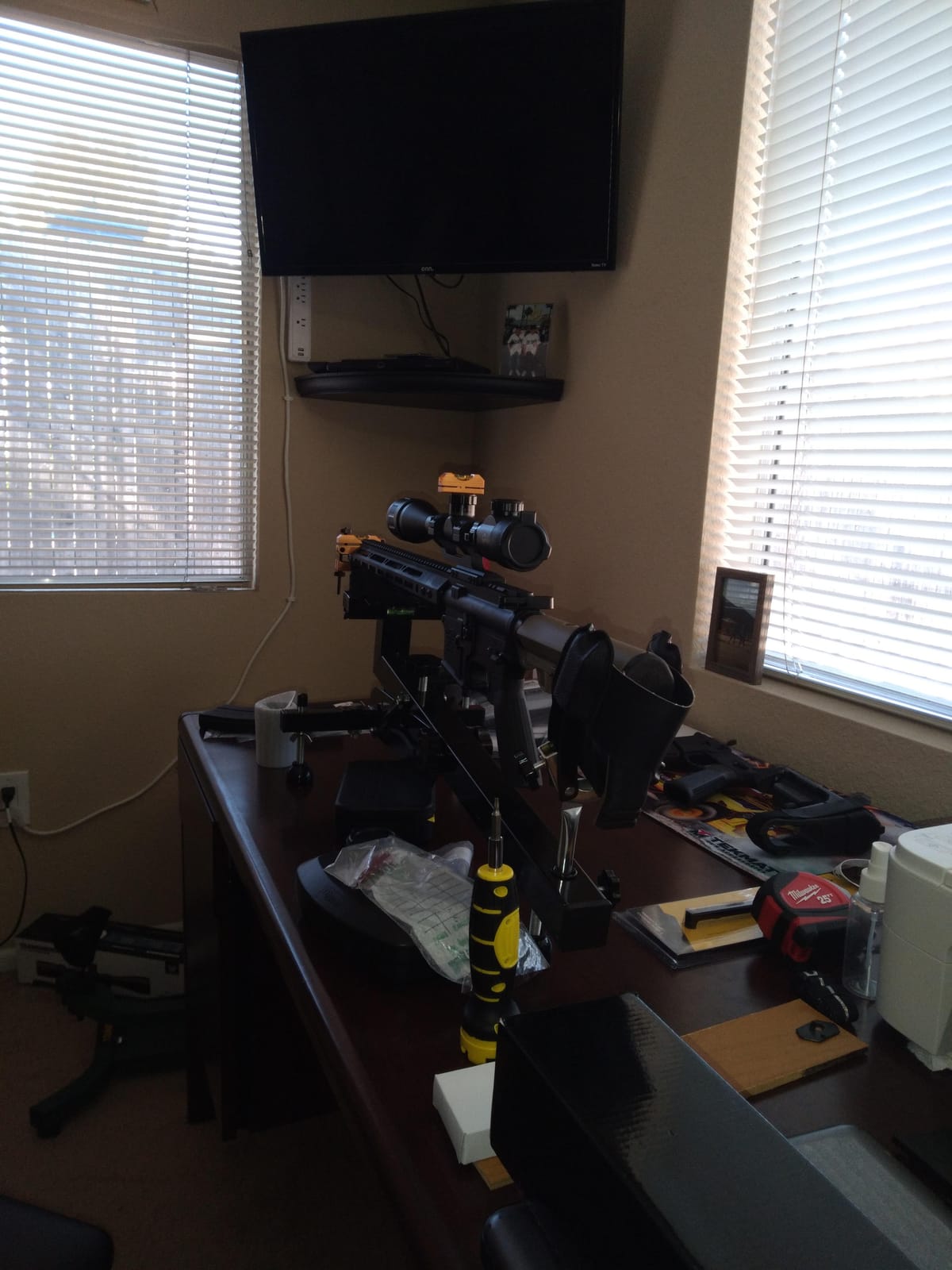 CVLIFE 4-16x44 AO Rifle Scope Red and Green Illuminated Scope with Locking Turret Sunshade and Mount Included customer photo 2