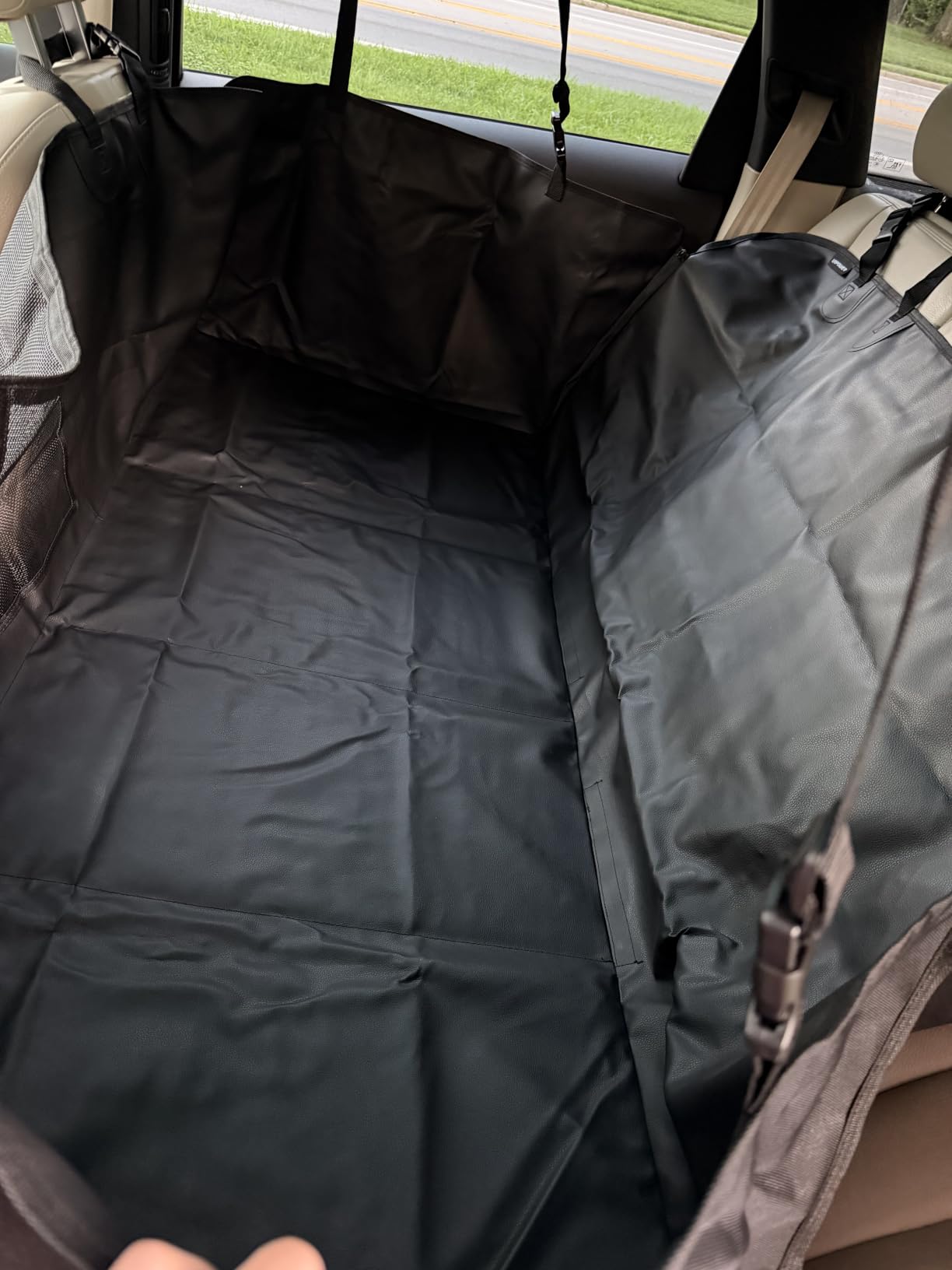 URPOWER Dog Car Seat Cover for Pets 100% Waterproof Seat Cover Hammock 600D Heavy Duty Scratch Proof Nonslip Durable Soft Back Seat Covers for Cars and SUVs customer photo 2