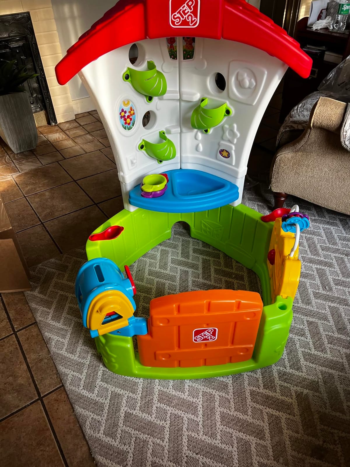 Step2 Toddler Corner House, Kids Playhouse, Indoor/Outdoor Playset, Play Gym with Kitchenette, Includes 15 Piece Toy Accessories, Made of Durable Plastic, for Toddlers 1+ Years Old customer photo 1