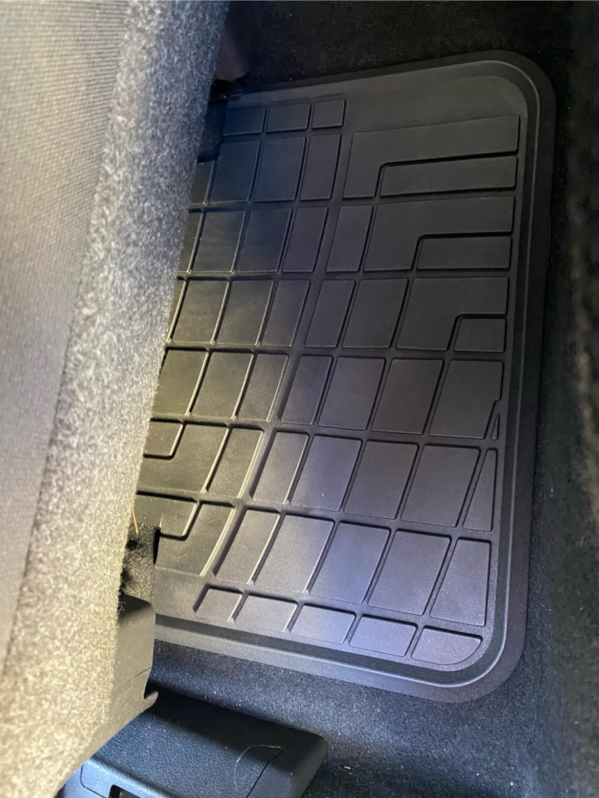 FH Group Automotive Floor Mats - Heavy-Duty Rubber Floor Mats for Cars, Universal Fit Full Set, Climaproof & Trimmable Floor Mats for Most Sedan, SUV, Truck, Black customer photo 1