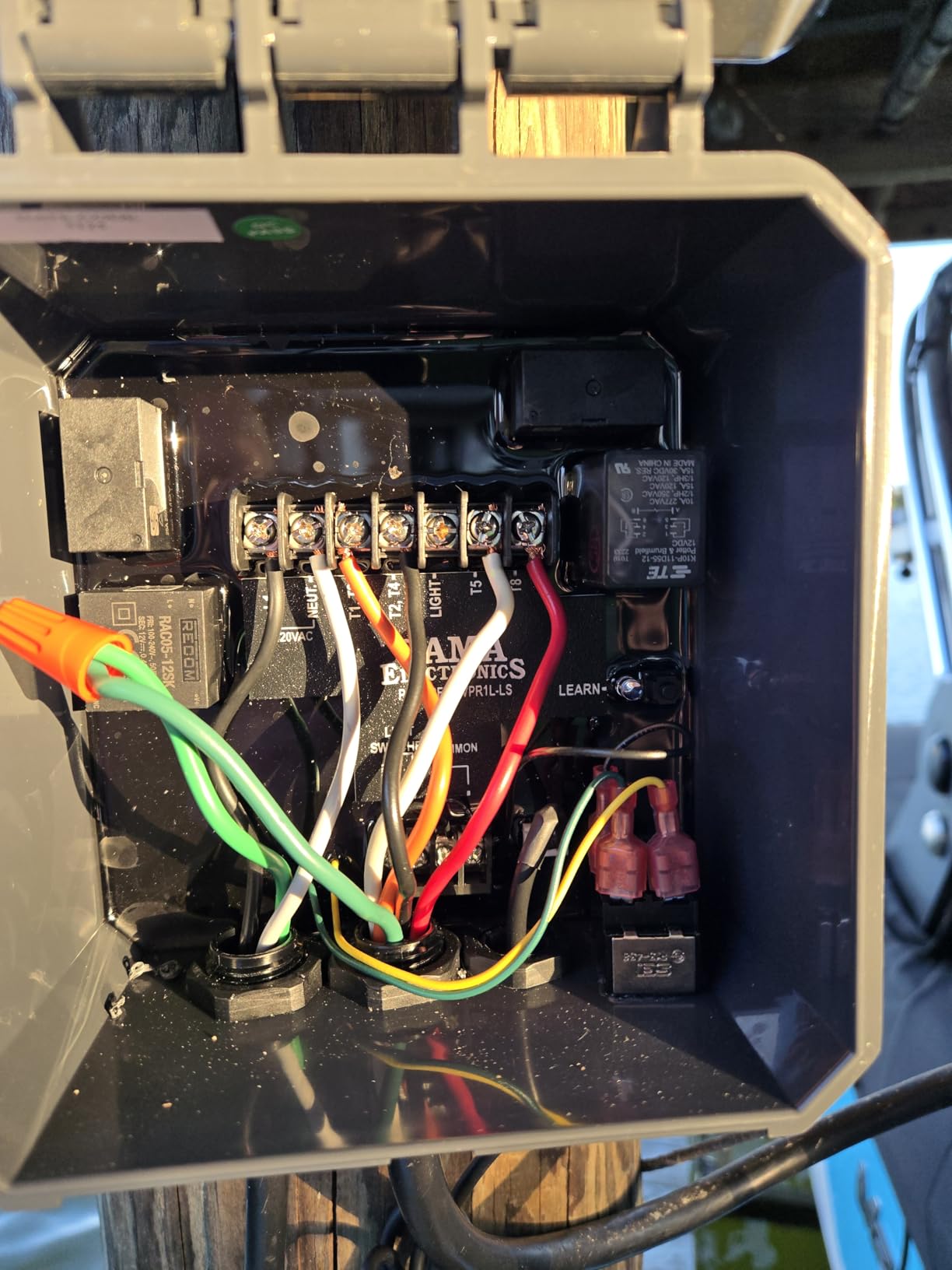 Boat Lift RF Remote Control System, 120VAC Single Phase, Capacitor Start (4-Wire) AC Motor Reversing with Limit switches customer photo 1
