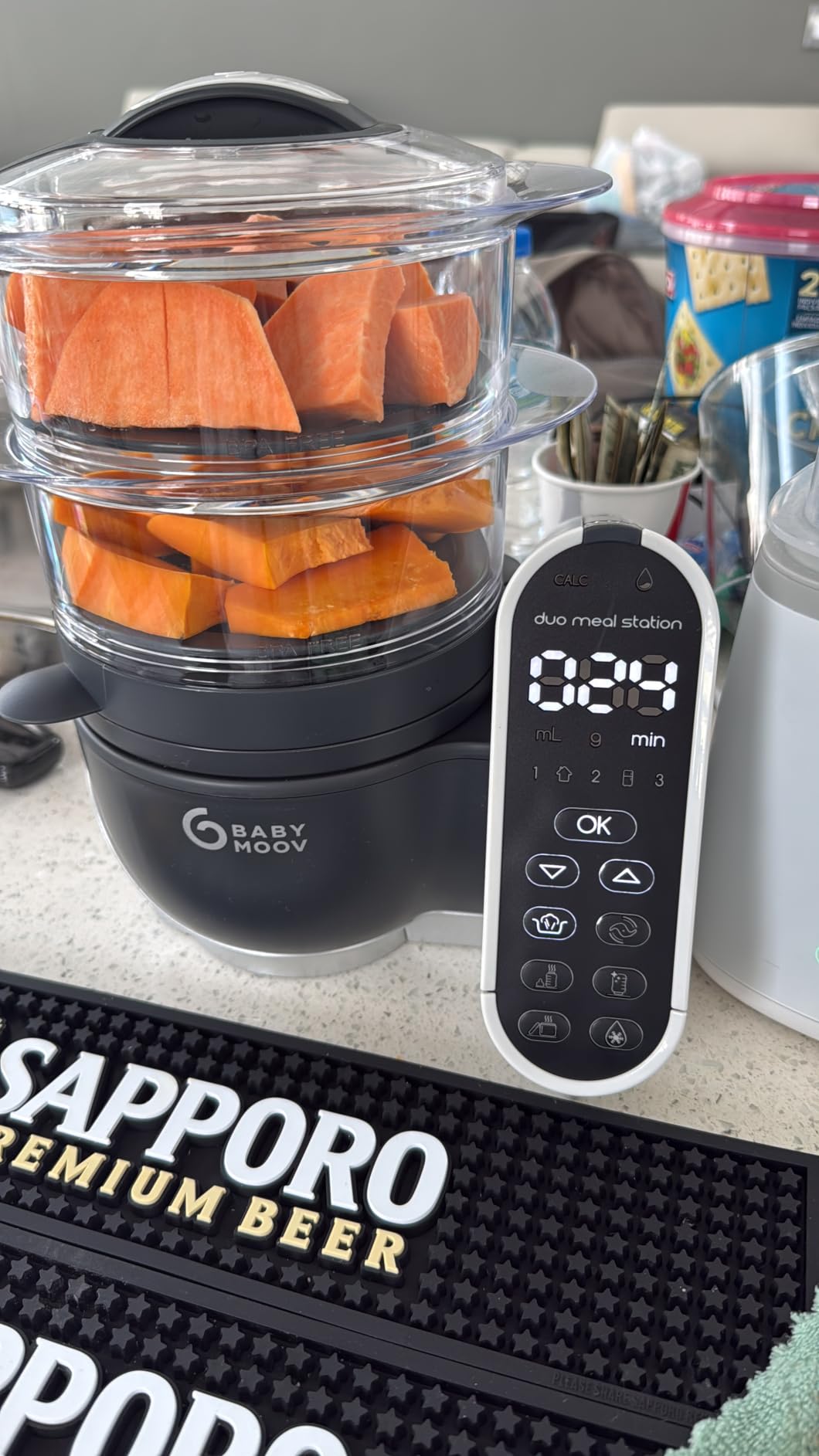 Babymoov Duo Meal Station: 6-in-1 Baby Food Maker | Steams, Blends, Warms, Defrosts, Sterilizes, and More | 74oz | LDC Control Panel | BPA-Free | Dishwasher Safe | Nutritionist Approved customer photo 2