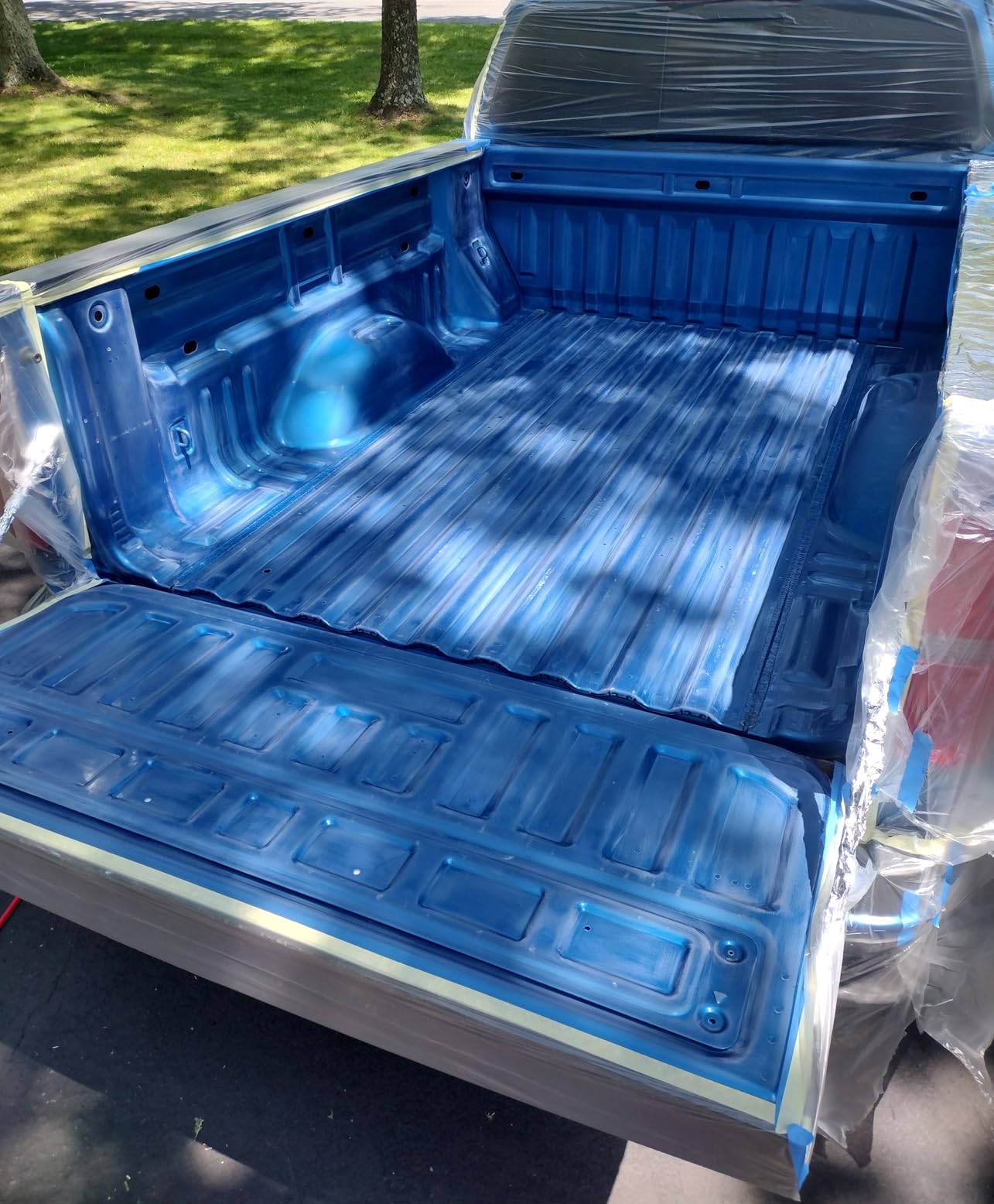 Custom Shop U-Pol Raptor Black Urethane Spray-On Truck Bed Liner Kit, 1 gal | Includes Spray Gun and Regulator customer photo 1