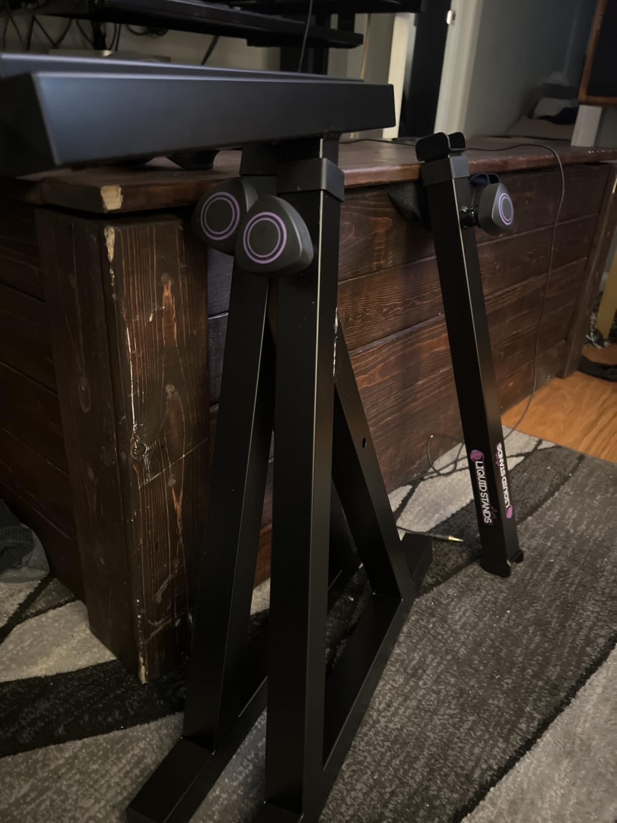 Liquid Stands Adjustable Z Style Keyboard Stand - Heavy Duty Portable Music Stand for 54-88 Key Electric Pianos - Sturdy Piano Keyboard Stand for Kids and Adults (Black) customer photo 1