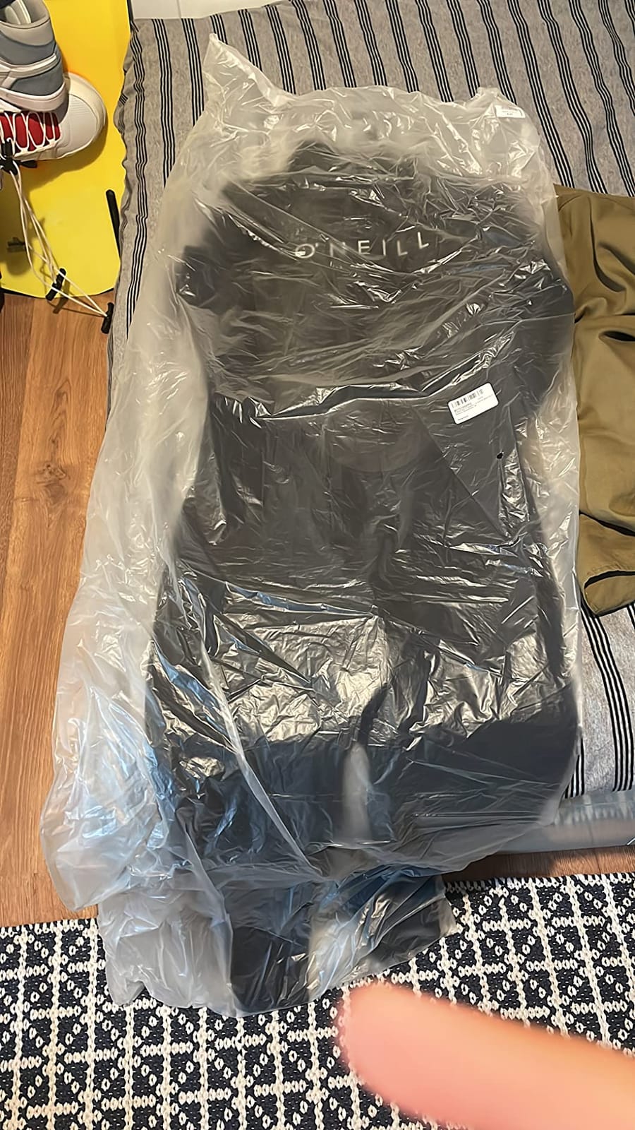 O'Neill Men's Reactor-2 3:2mm Back Zip Full Wetsuit, Lightweight Warmth and Flexibility for All Water Activities customer photo 1