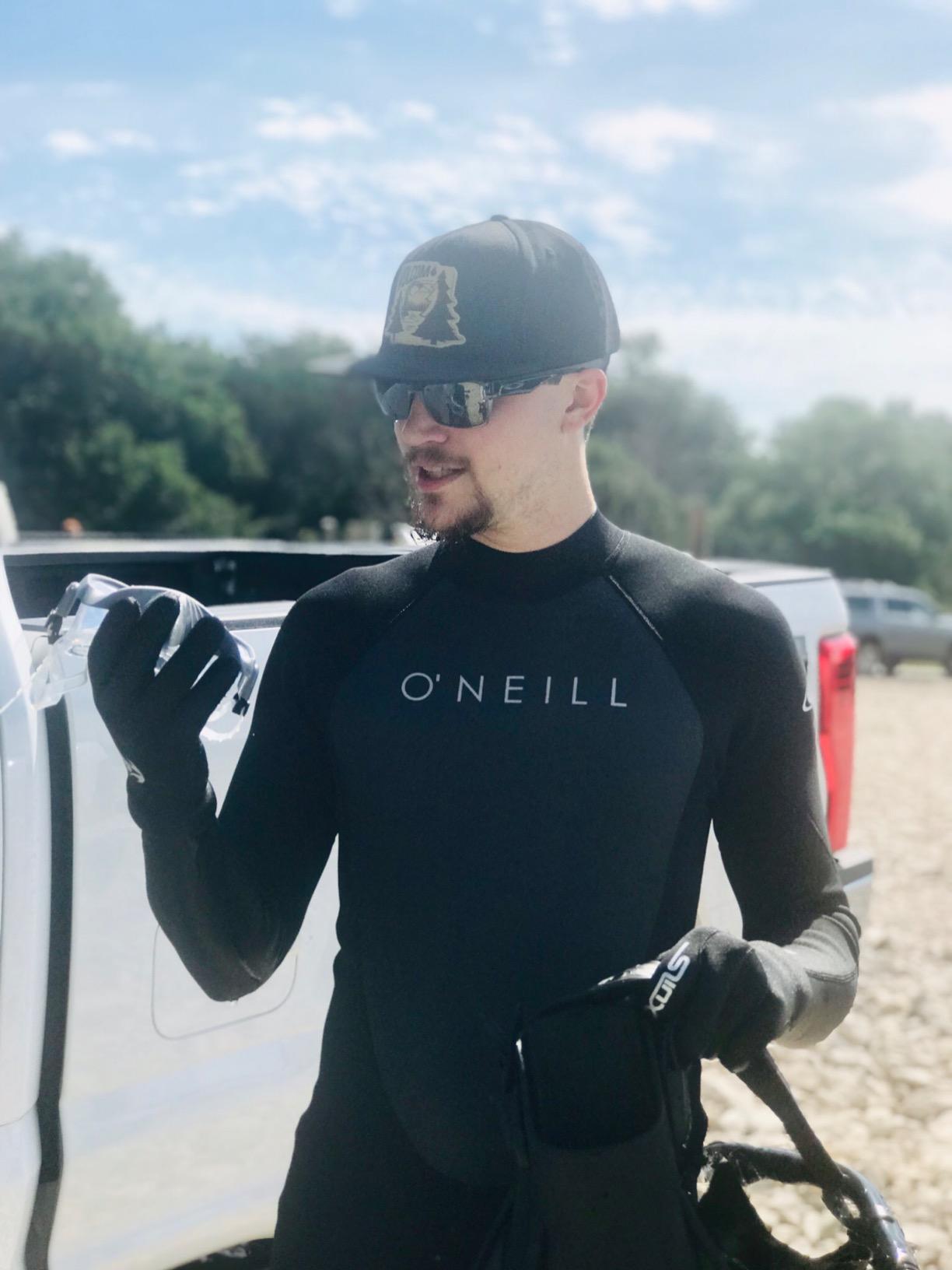 O'Neill Men's Reactor-2 3:2mm Back Zip Full Wetsuit, Lightweight Warmth and Flexibility for All Water Activities customer photo 2