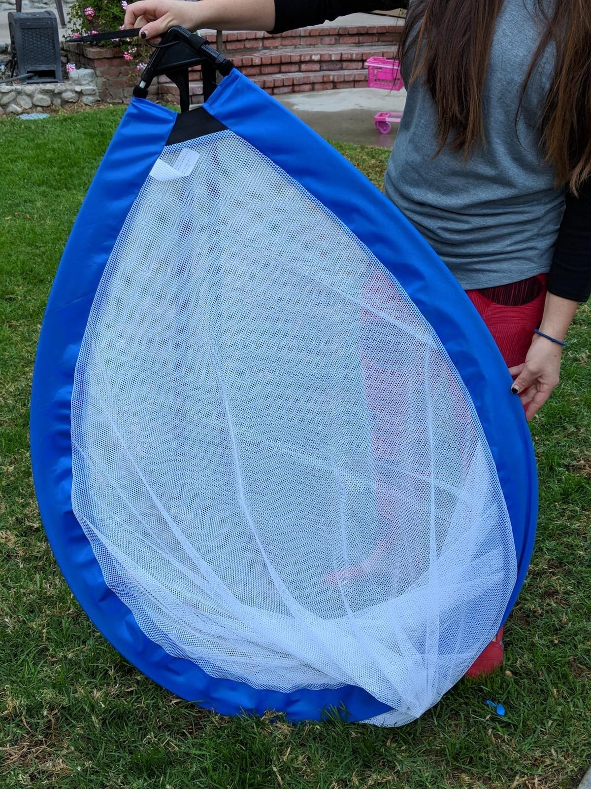 Amazon Basics Portable Pop Up Soccer Goal Set for Kids, Training Equipment, Outdoor Sports Games, Backyard Soccer, Blue, 2-Pack customer photo 2