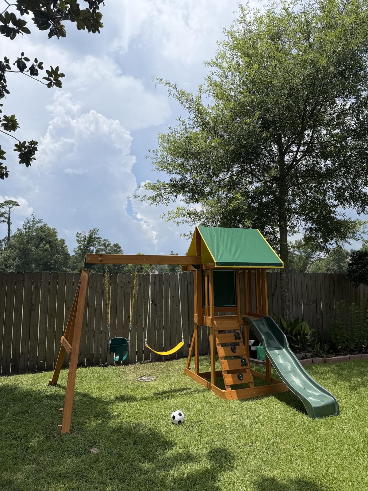 KidKraft Appleton Wooden Swing Set, (Amazon Exclusive) customer photo 2