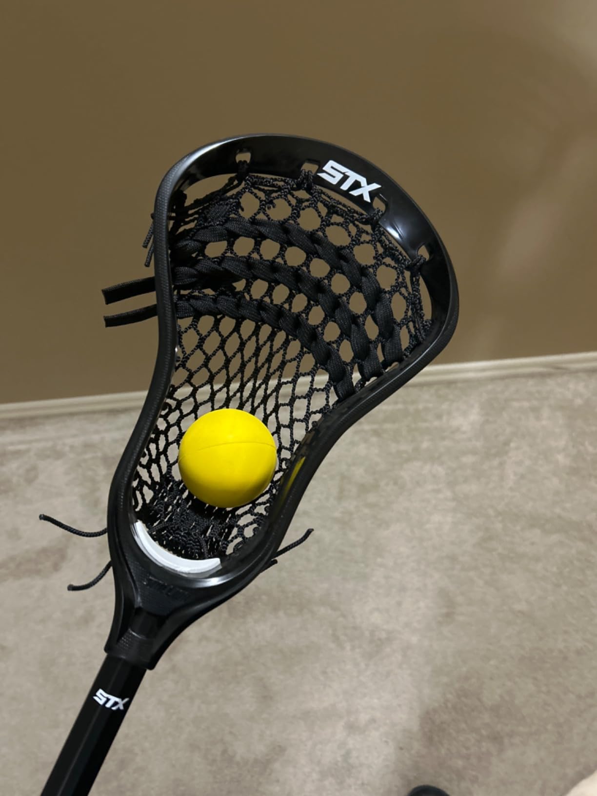STX Lacrosse Stallion 200 Boys Complete Stick with Mesh Pocket, Attack/Midfielder customer photo 1