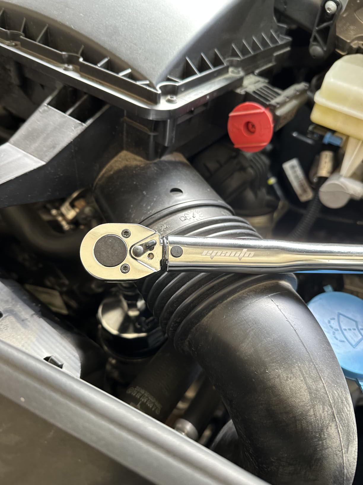 EPAuto 3/8-Inch Drive Click Torque Wrench 10-80 Ft-lb./ 13.6-108.5 Nm customer photo 1