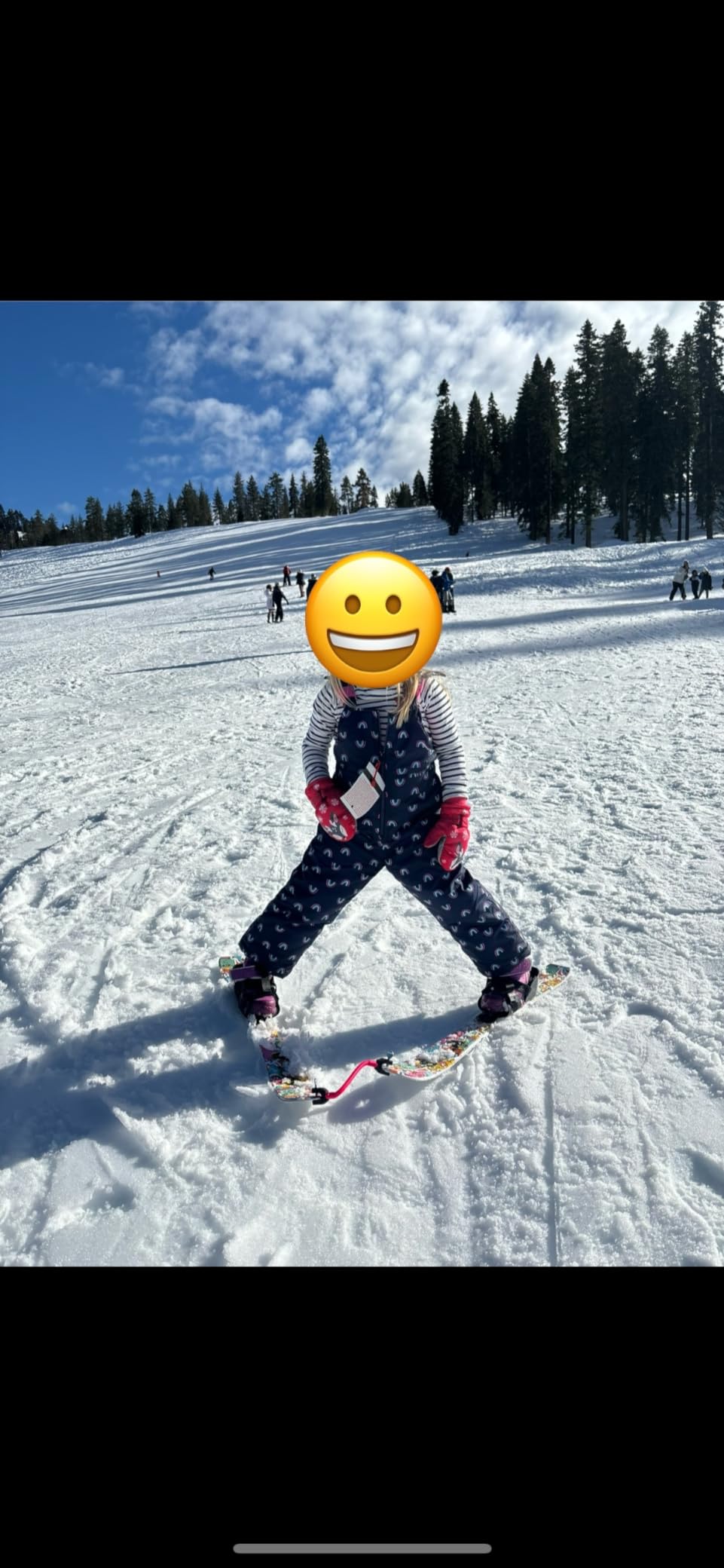 SOLA Kids Ski Set - Beginner Cross Country Skis with Poles and Adjustable Bindings for Ages 3-4, Backyard Winter Fun customer photo 1