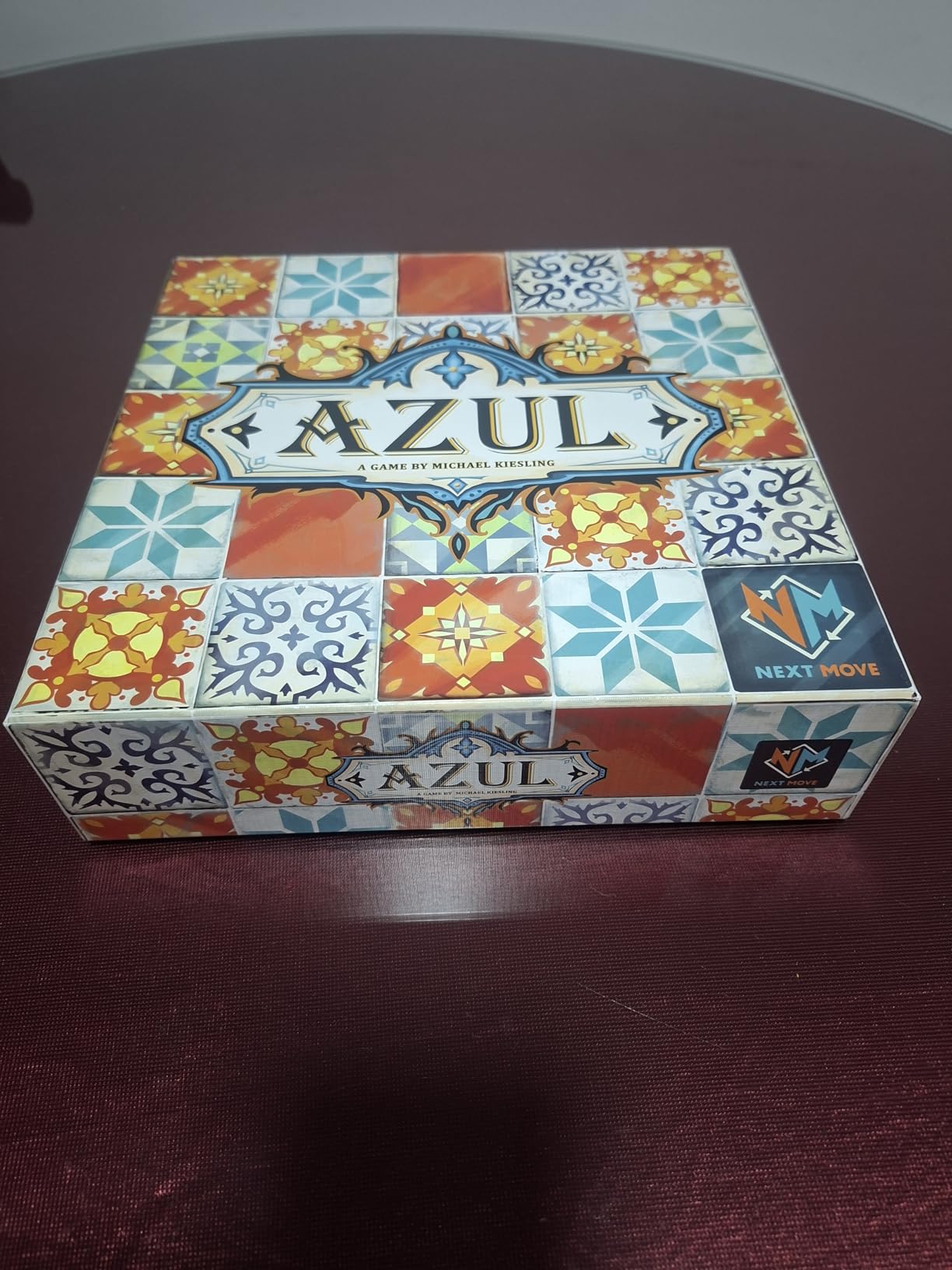 Asmodee Azul Board Game - Mosaic Pattern Placement & Beautiful Art Adult Board Games, Award-Winning Strategy for Adults & Families, Family Fun for Adults, 2-4 Players Ages 8+, 30-45 Minute Playtime customer photo 2