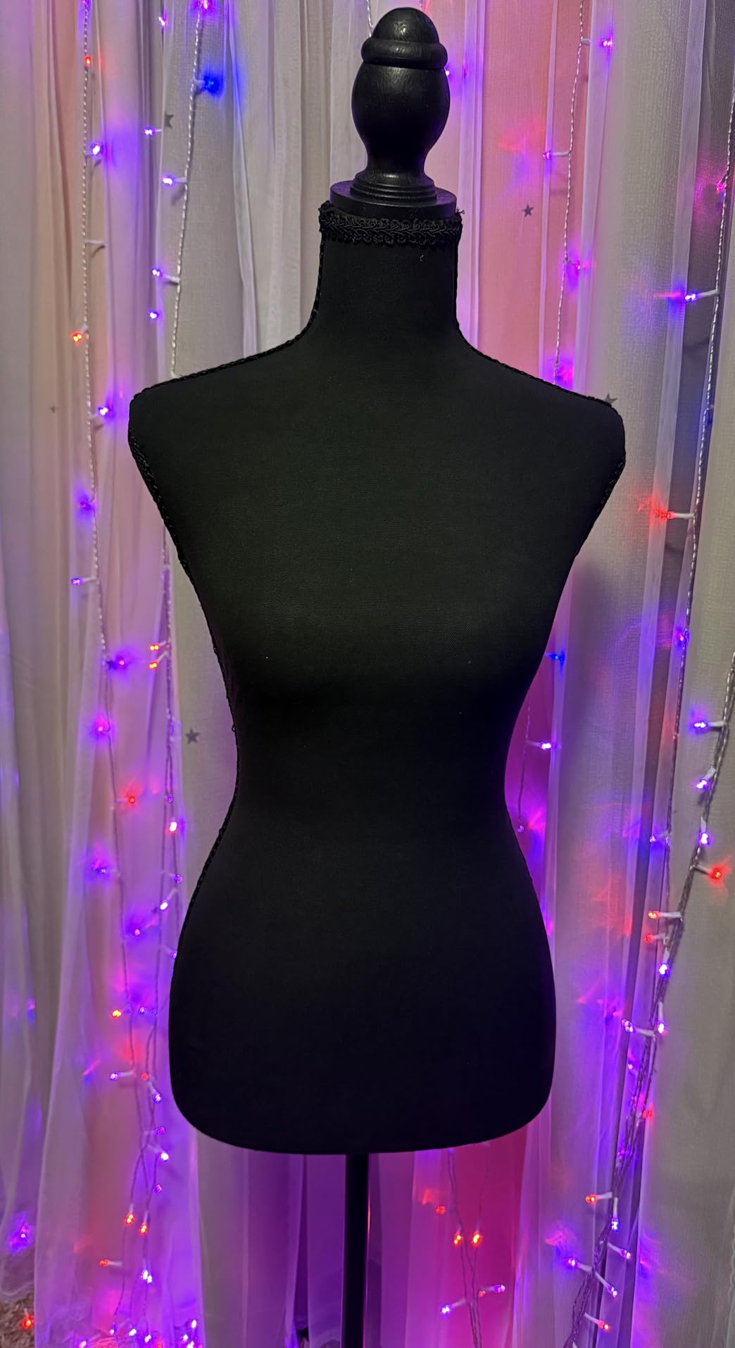 FDW Female Mannequin Torso Black with 7