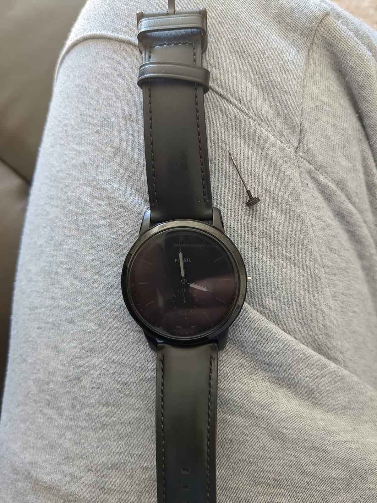 Fossil Men's Minimalist Quartz Stainless Steel Three-Hand Watch for Men customer photo 1