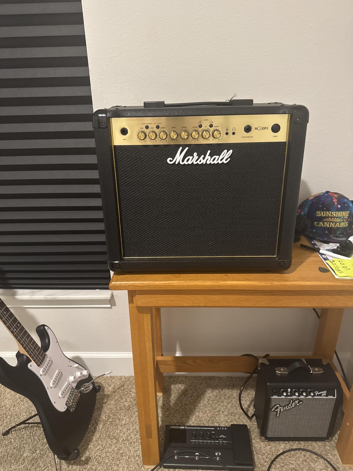 Marshall MG30GFX Combo Guitar Amplifier - Clean, Crunch, Overdrive Channels | Reverb/Delay Digital Effects | 3-Band EQ | 3.5 mm Headphones Out | 30W Output - Black customer photo 2
