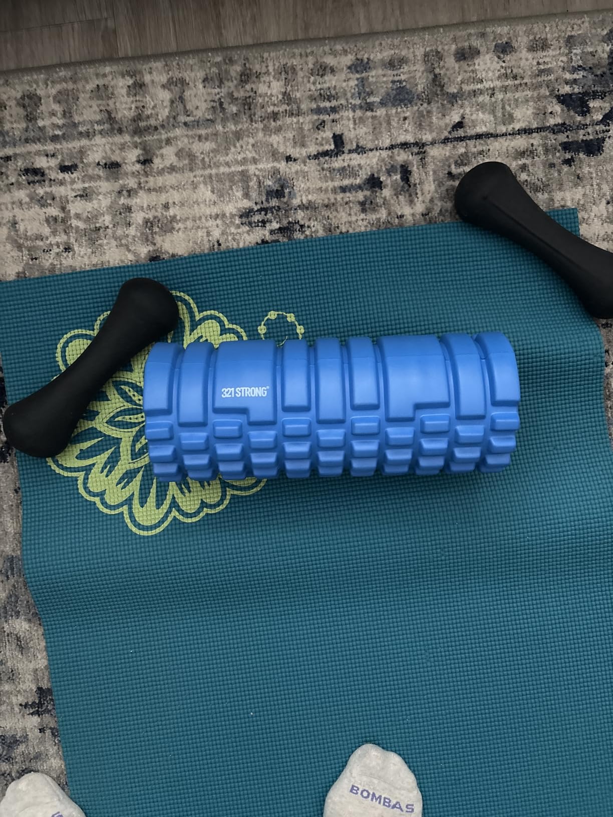 321 Strong Foam Roller - Medium Density Deep Tissue Massager for Muscle Massage and Myofascial Trigger Point Release, with 4K eBook customer photo 2