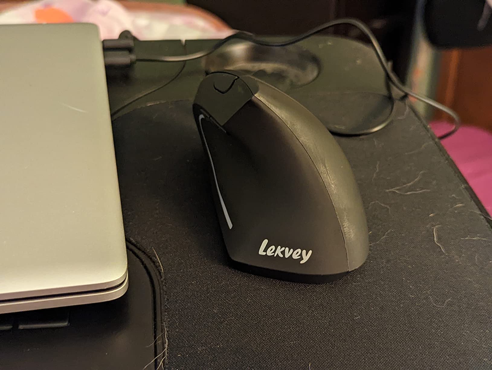Lekvey Ergonomic Mouse, Rechargeable Vertical Wireless Mouse, Comfort Grip | Long Battery Life, USB-C Charging, Quiet Click, Carpal Tunnel Support, 2.4G Wireless, 3DPI 800/1200/1600, for Laptop, Mac, PC customer photo 2