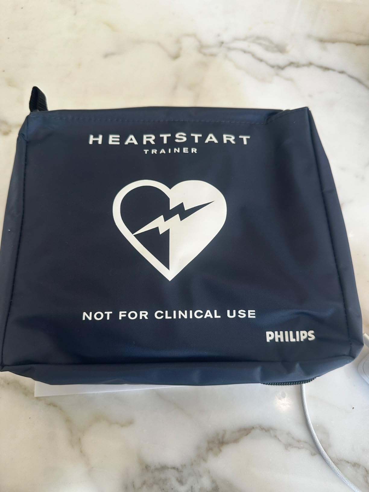 Philips HeartStart Home and OnSite AED Defibrillator Trainer with Zippered Carry Case, for Training Purposes Only, M5085A customer photo 1