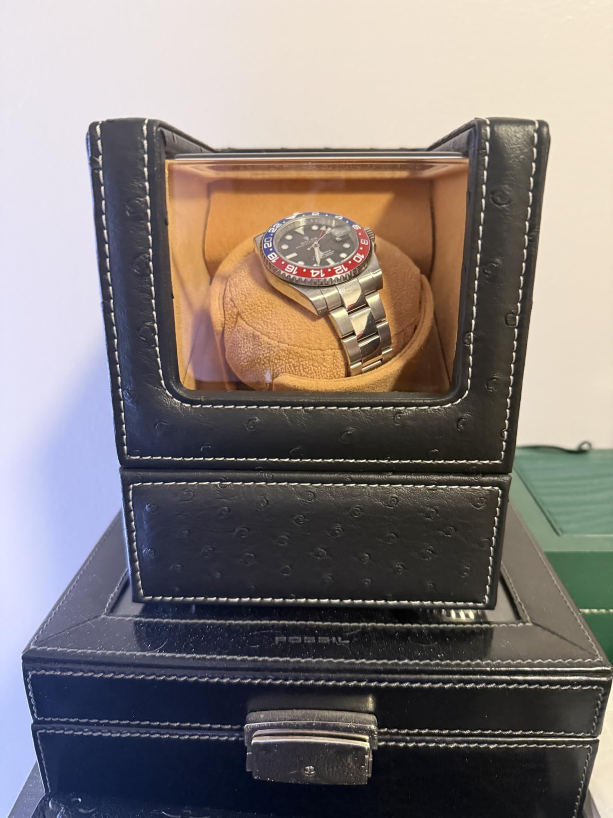 Automatic Single Watch Winder, Black Ostrich Leather | For Rolex and Other Luxury Watches, Quiet Motor, Soft Flexible Watch Pillows of Camel Velvet customer photo 1