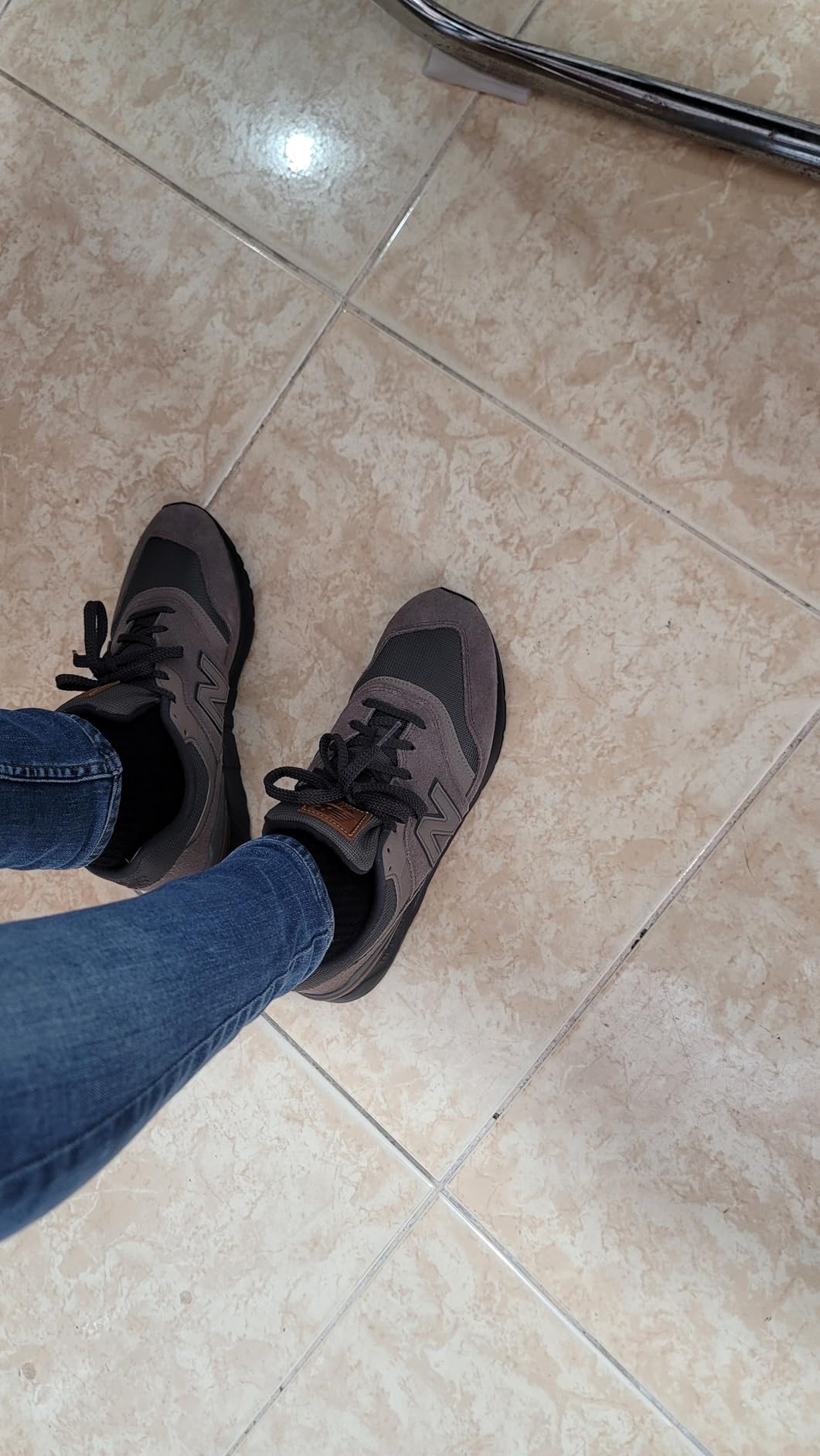 New Balance Men's 997H V1 Classic Sneaker customer photo 1