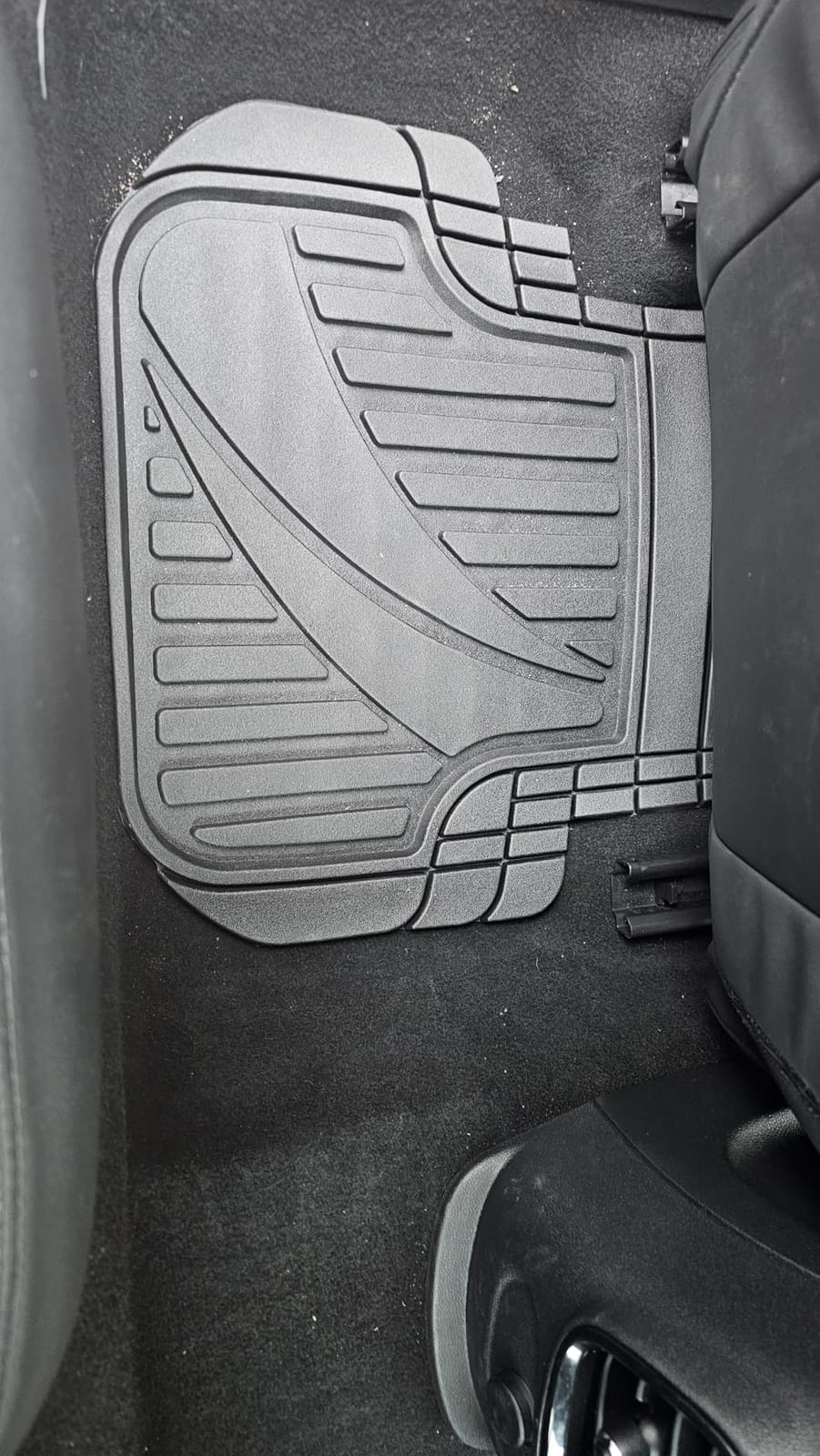 Motor Trend FlexTough Advanced Black Rubber Car Floor Mats - Heavy Duty Trim to Fit All Weather Floor Mats for Cars Truck SUV - Automotive Car Interior Floor Liner Protection - Universal Fit customer photo 2