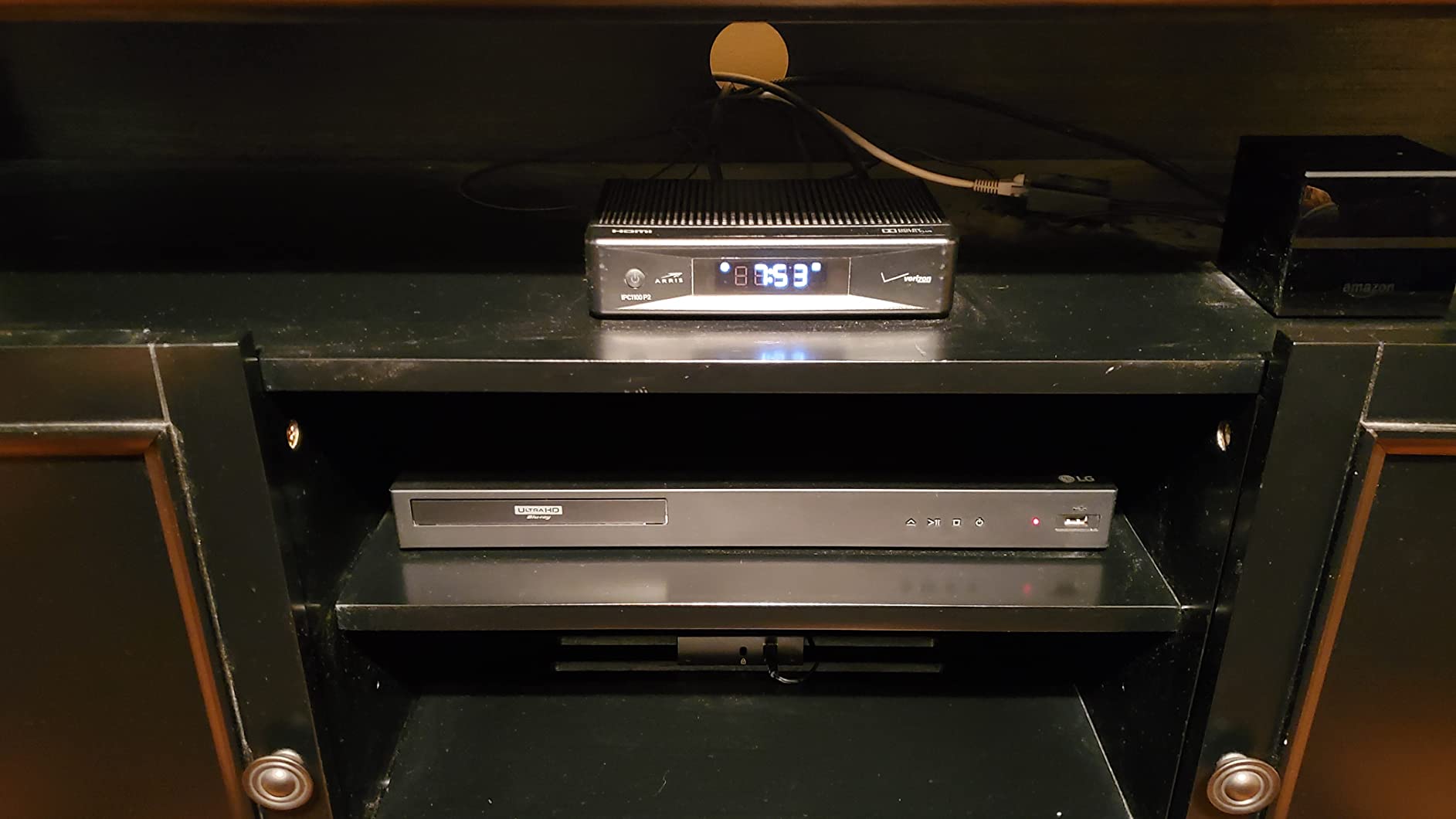 LG UBK90 4K Ultra-HD Blu-ray Player with Dolby Vision (2018) customer photo 2