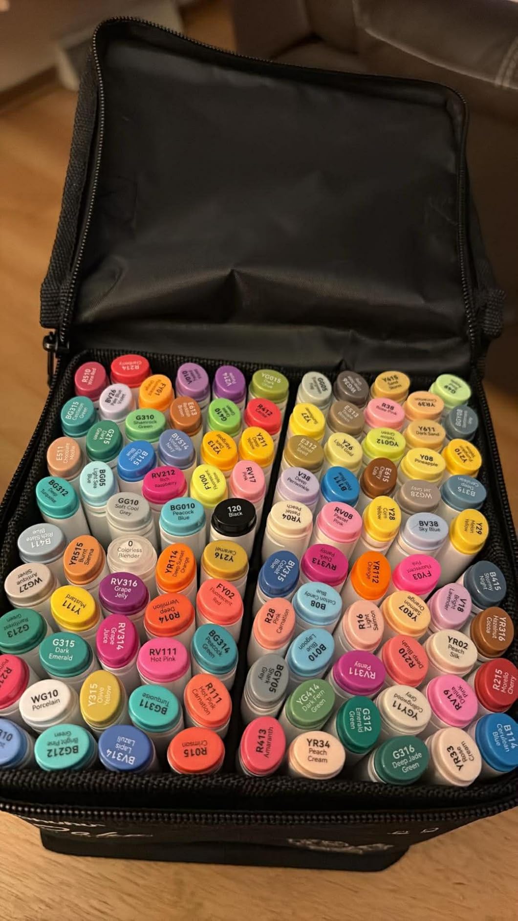 Ohuhu Alcohol Markers Double Tipped Art Marker Set for Artists Adults Coloring Sketch Illustration - Chisel & Fine - 100 Colors - Oahu of Ohuhu Markers - Refillable - AP Certificated customer photo 1