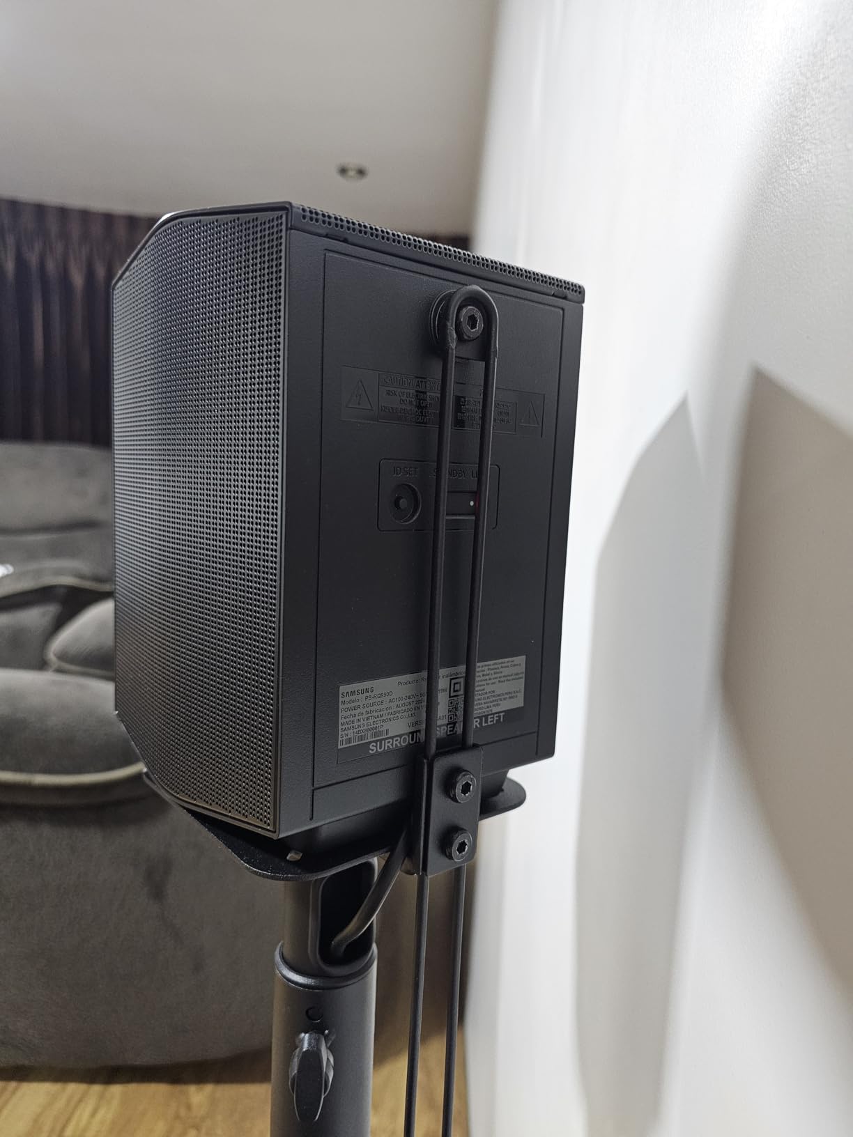 Mounting Dream Height Adjustable Speaker Stands for Bookshelf Speakers | Pair Floor Stand for Satellite & Small Speakers, Surround Sound stand for Bose Polk JBL Sony Yamaha and Others - 11LBS MD5402 customer photo 2