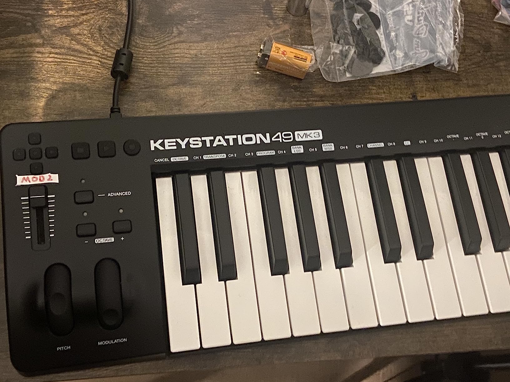 M-AUDIO Keystation 49 MK3 USB MIDI Controller | Synth-Action 49-Key Keyboard, Assignable Controls, Pitch/Mod Wheels, and Bundled DAW Recording Software customer photo 1
