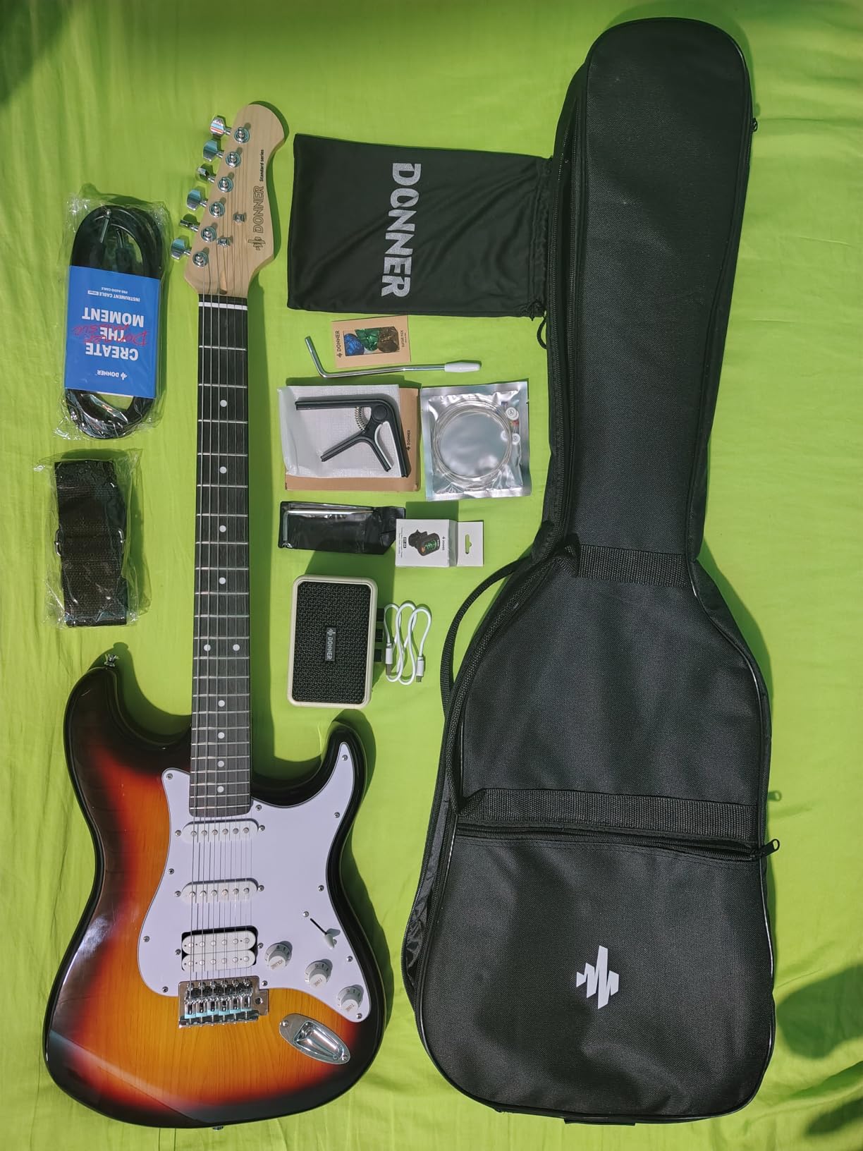 Donner DST-100B 39 Inch Electric Guitar Beginner Kit | Solid Body Full Size Black HSS for Starter, with Amplifier, Bag, Digital Tuner, Capo, Strap, String, Cable, Picks customer photo 2