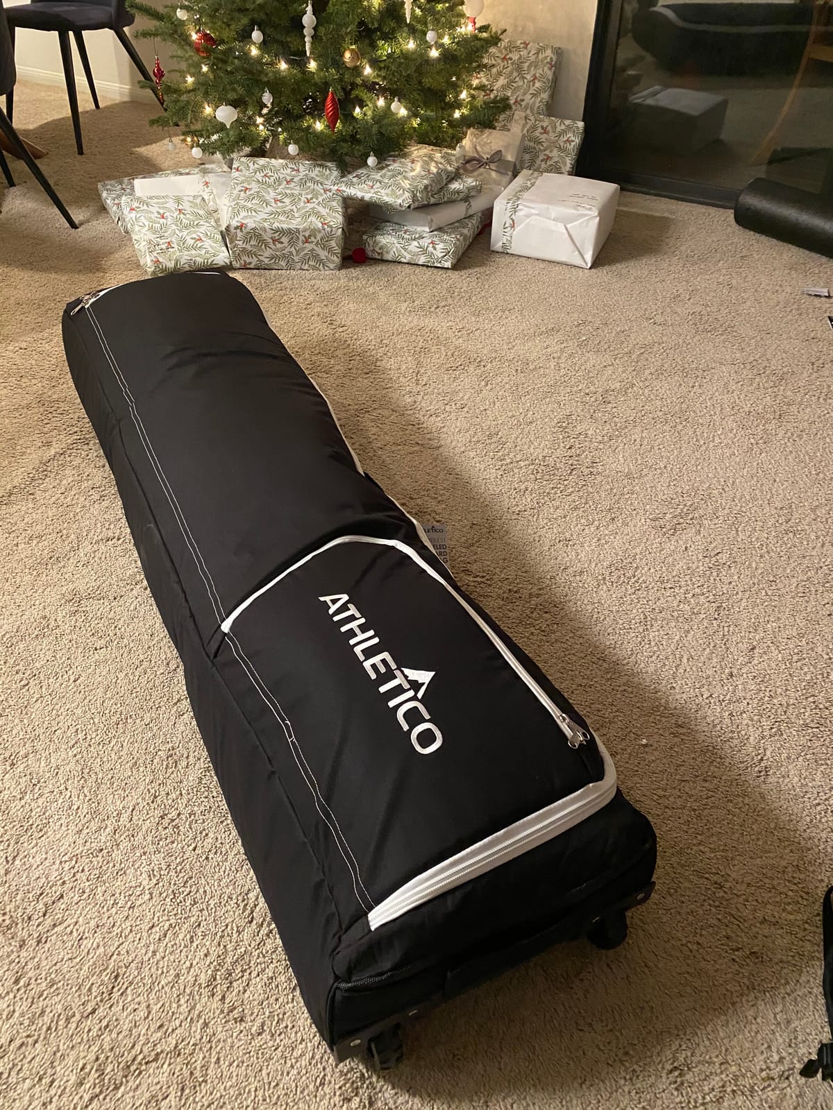 Athletico Conquest Padded Snowboard Bag With Wheels - Travel Bag for Single Snowboard and Snowboard Boots customer photo 2