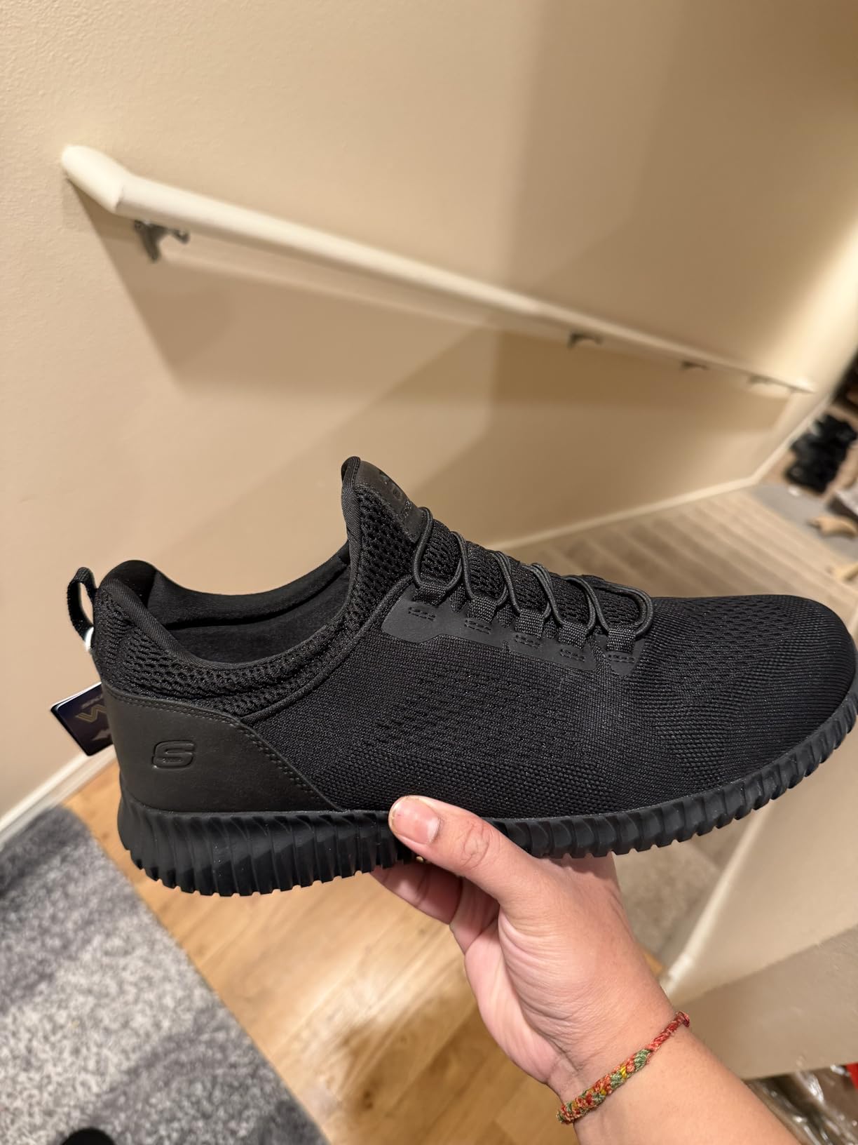 Skechers Men's Cessnock Bungee Slip On customer photo 1