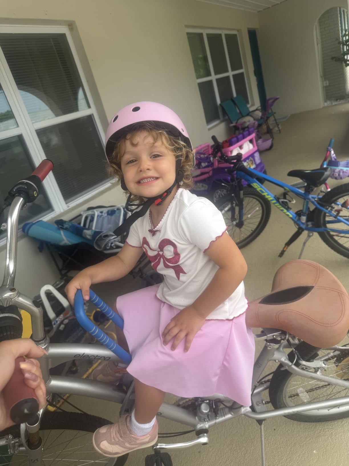 UrRider Child Bike Seat, Front Mount Kids Bike Seat, Fit Mountain Bikes, Cruiser Bikes, Folding Bikes, Ultra Light, Portable, Tool-Free, Quick-Release, Toddler Bike Seat for 2-6 Years (up to 60lbs) customer photo 1