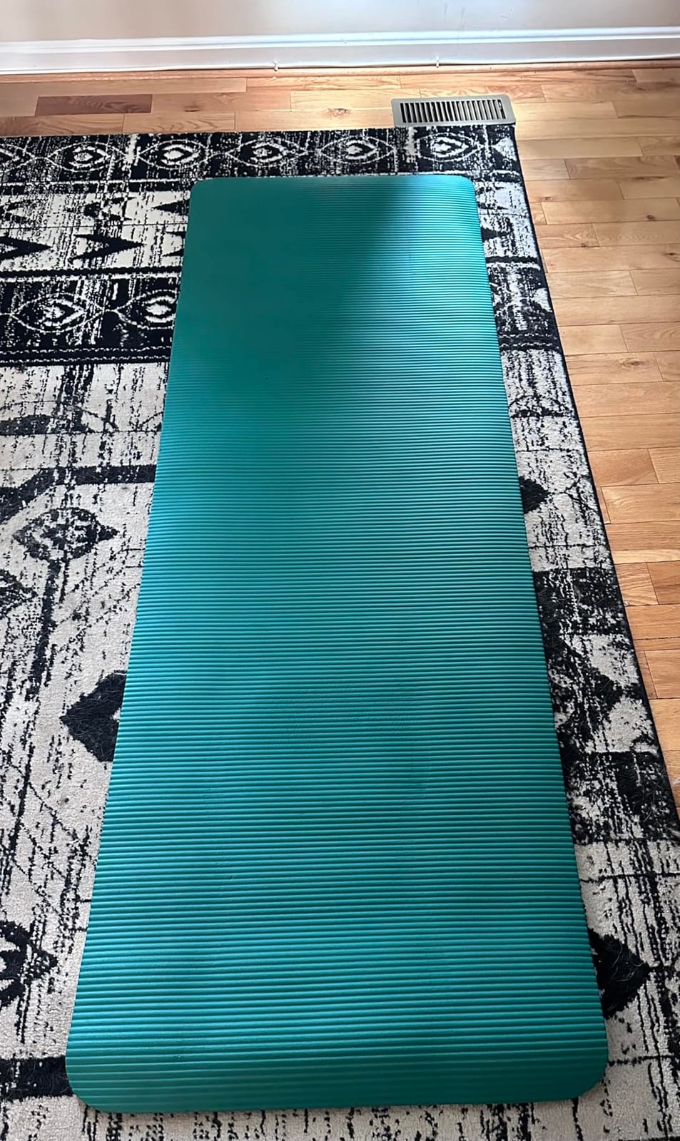 Gaiam Thick Yoga Mat, Exercise & Fitness Mat with Easy-Cinch Carrying Strap | Non-Slip NBR Foam | Joint Cushioning | Yoga, Pilates, Fitness & Floor Workouts | 72