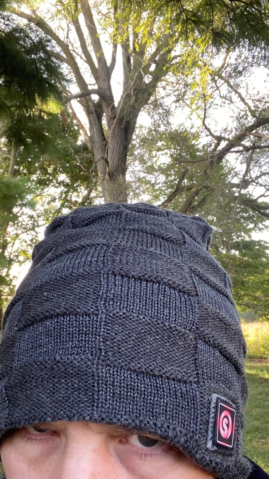 Heated Hat for Men Women, Long-Lasting Anti-Freeze Battery, Electric Winter Beanie customer photo 2